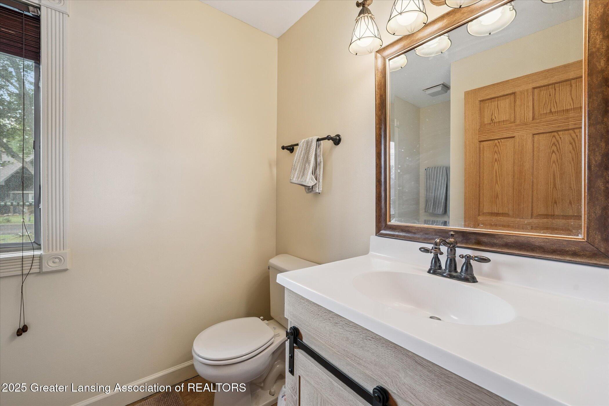 Onsted, Michigan 49265, United States, 4 Bedrooms Bedrooms, ,3 BathroomsBathrooms,Residential,Active,206120