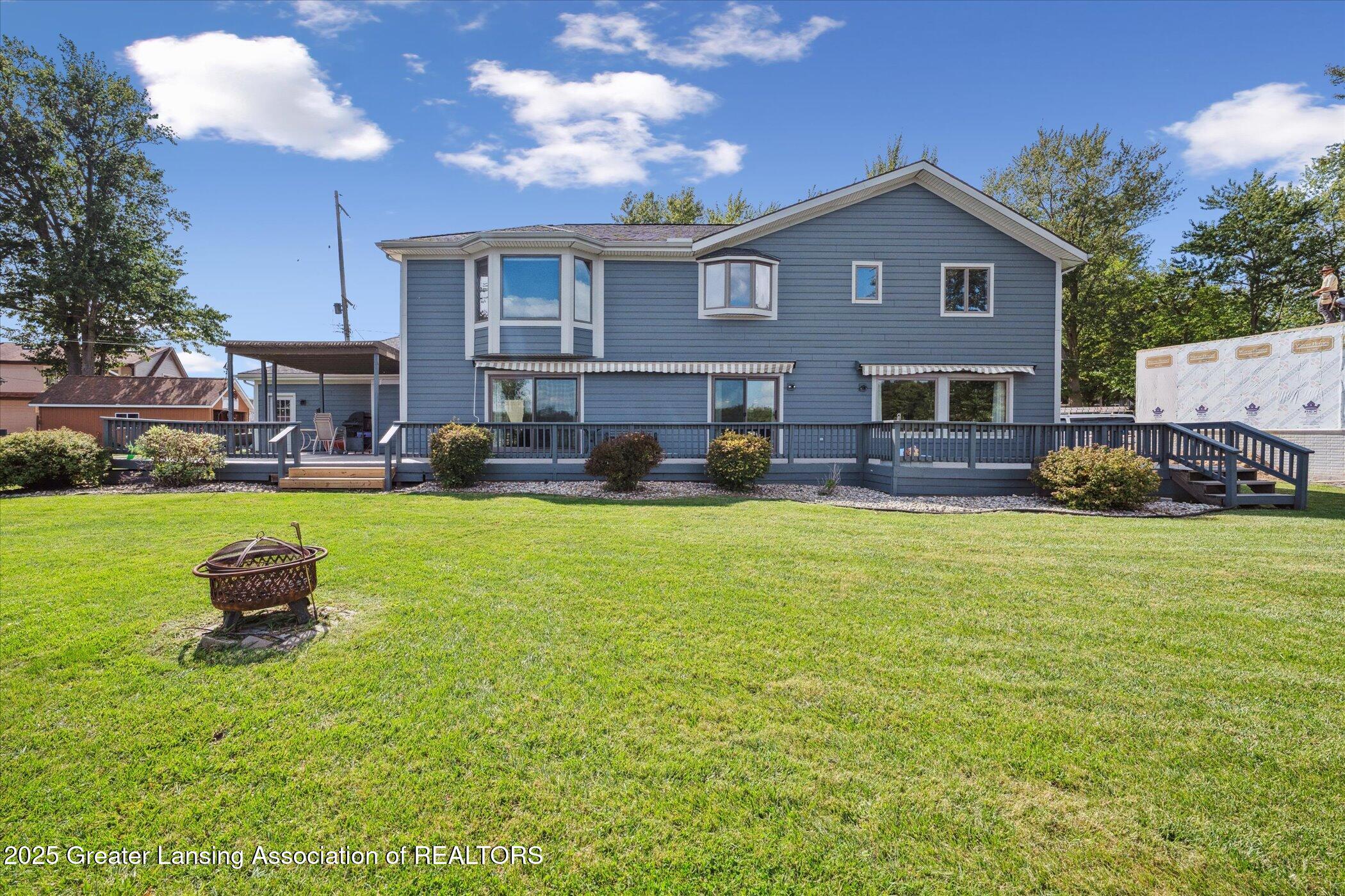 Onsted, Michigan 49265, United States, 4 Bedrooms Bedrooms, ,3 BathroomsBathrooms,Residential,Active,206120