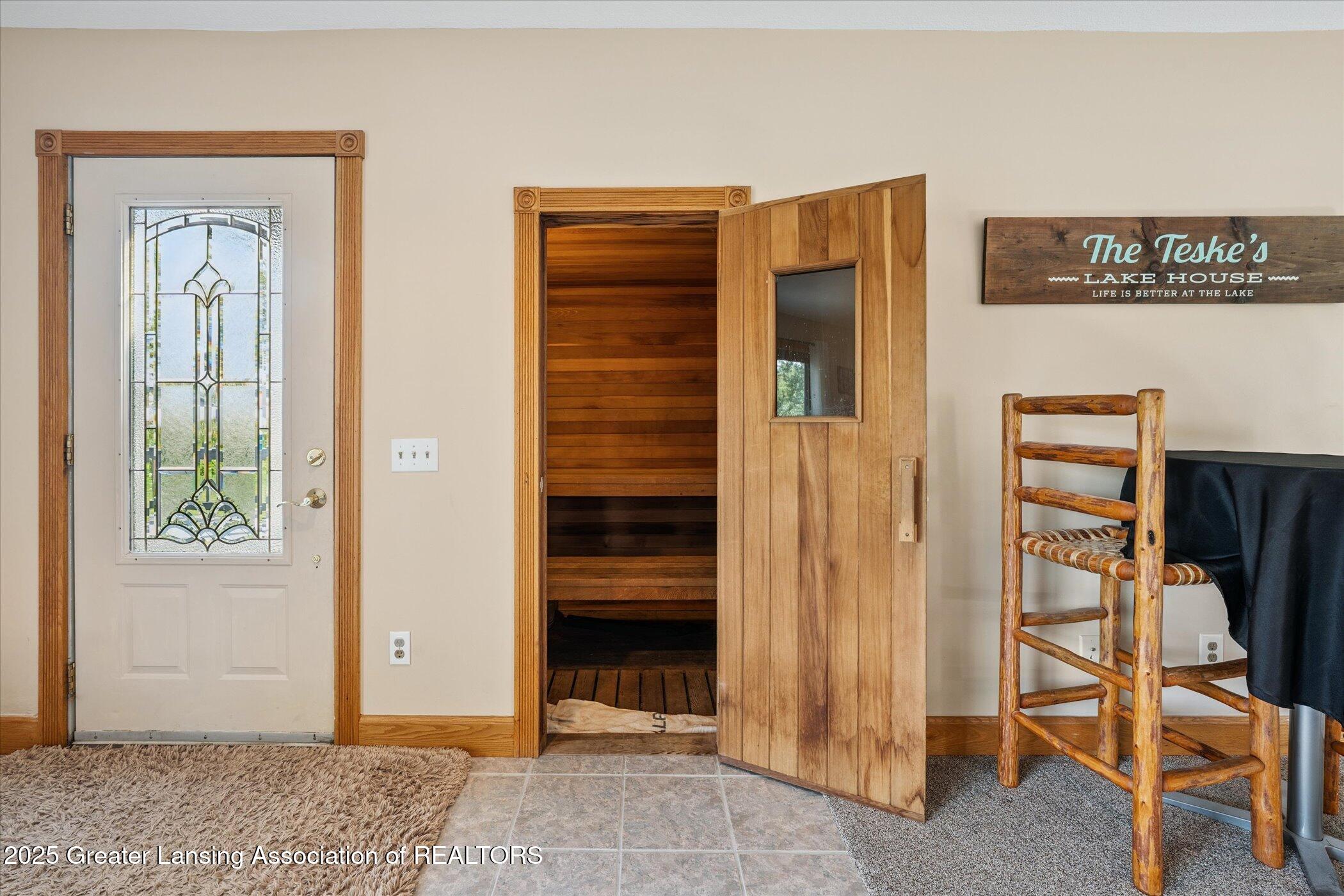 Onsted, Michigan 49265, United States, 4 Bedrooms Bedrooms, ,3 BathroomsBathrooms,Residential,Active,206120