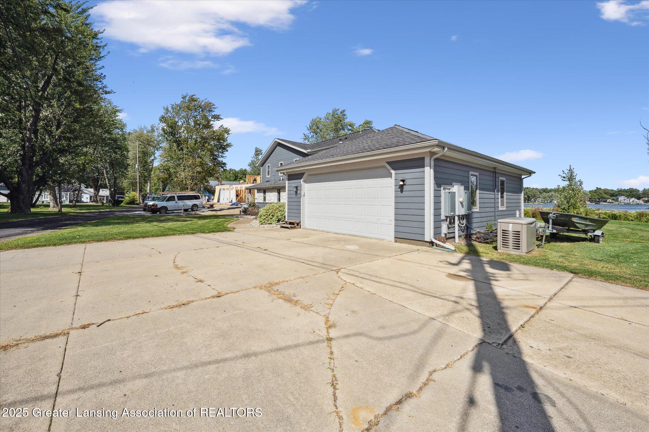 Onsted, Michigan 49265, United States, 4 Bedrooms Bedrooms, ,3 BathroomsBathrooms,Residential,Active,206120