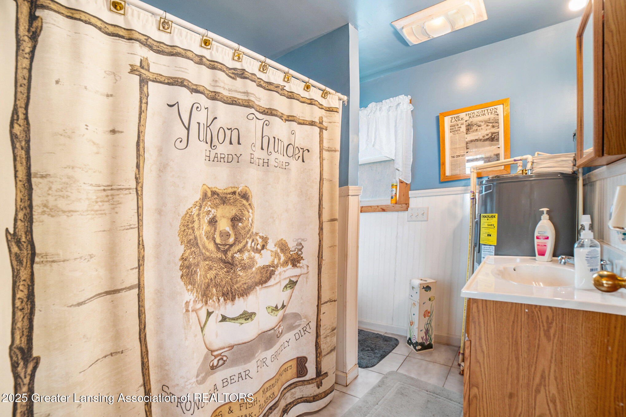 Houghton Lake, Michigan 48629, United States, 2 Bedrooms Bedrooms, ,1 BathroomBathrooms,Residential,Active,161939