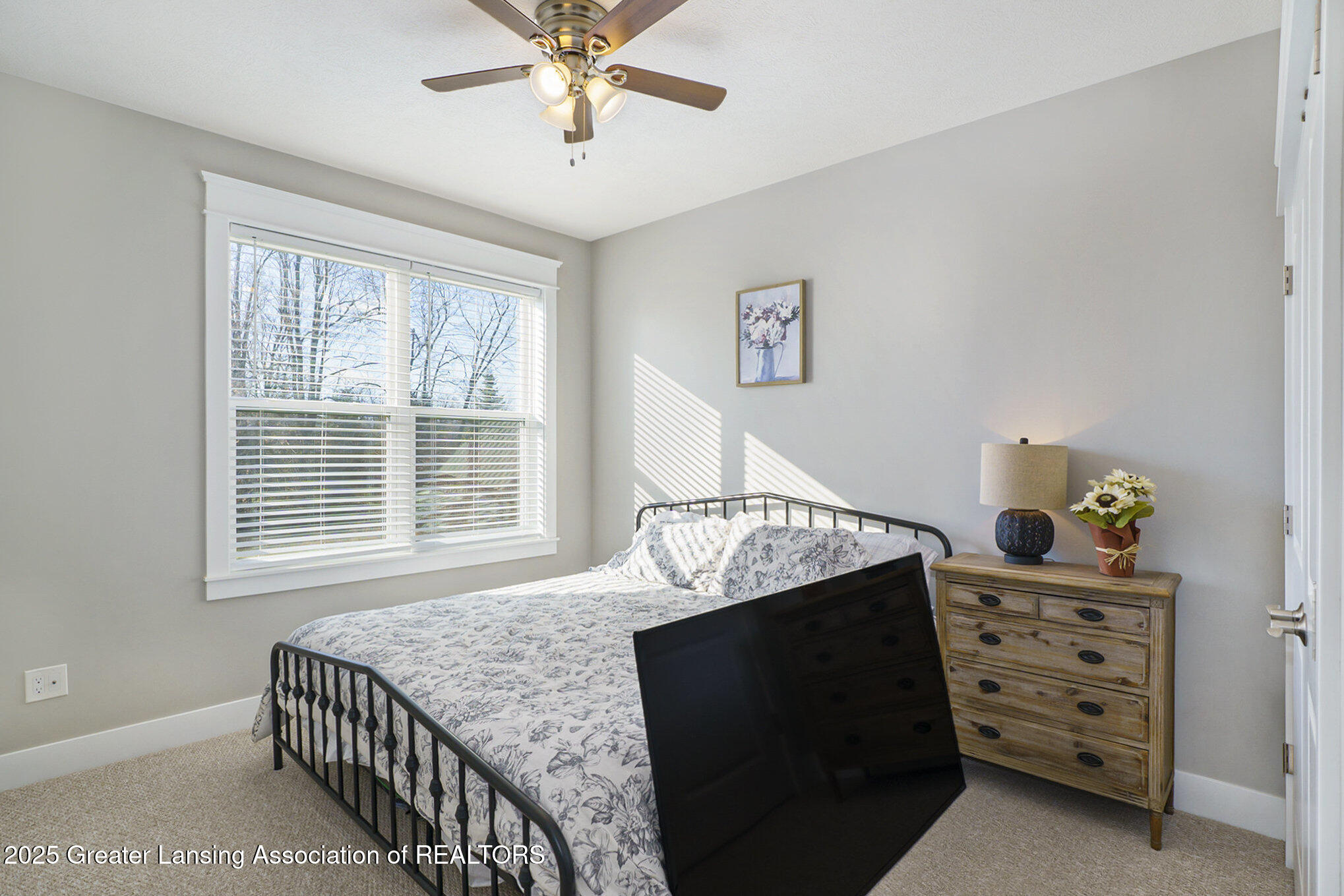 Bath, Michigan 48808, United States, 5 Bedrooms Bedrooms, ,4 BathroomsBathrooms,Residential,Active,83688