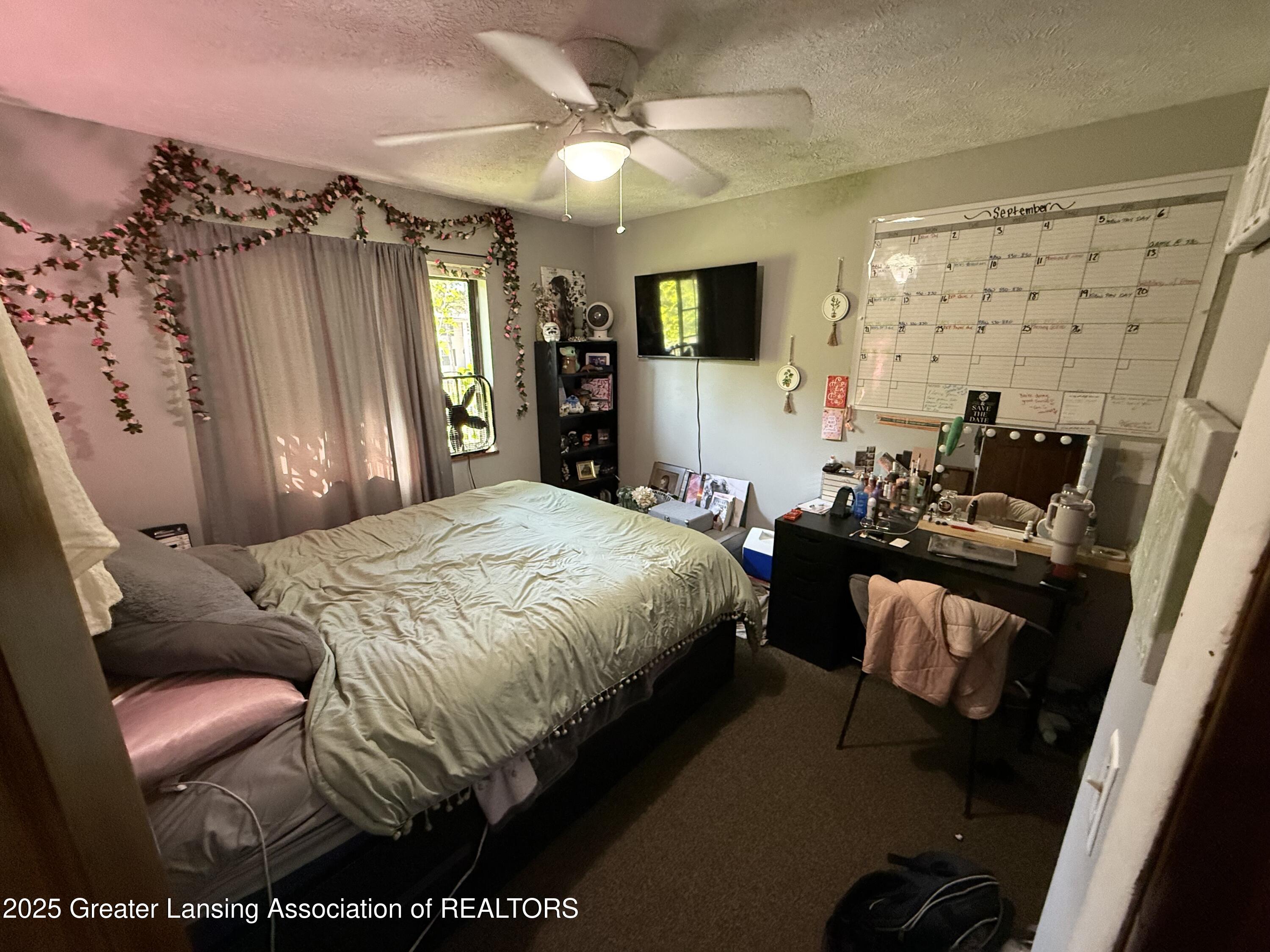 East Lansing, Michigan 48823, United States, 4 Bedrooms Bedrooms, ,2 BathroomsBathrooms,Residential,Pending,208740