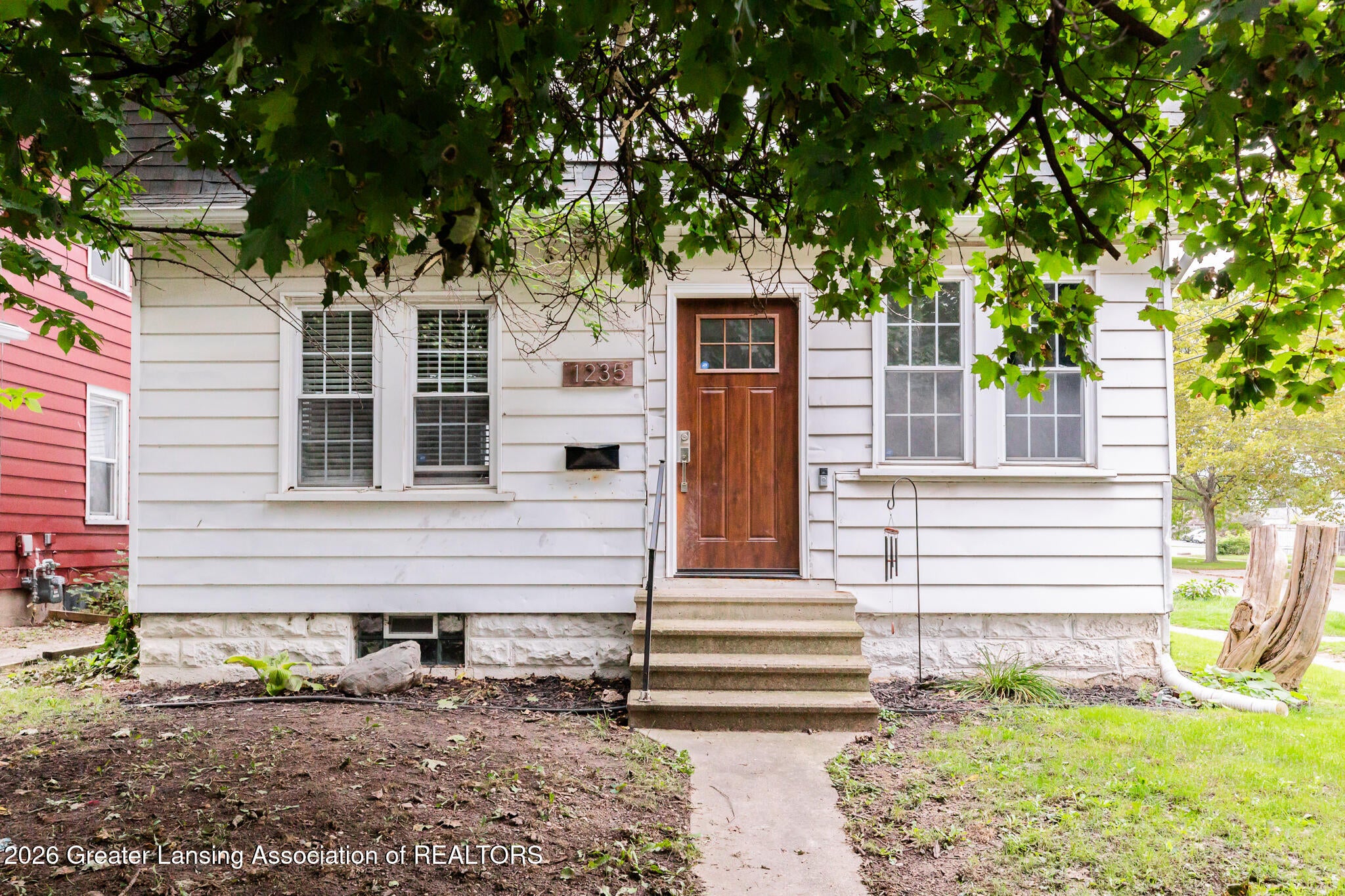 1235 N Capitol Avenue - Photo 2