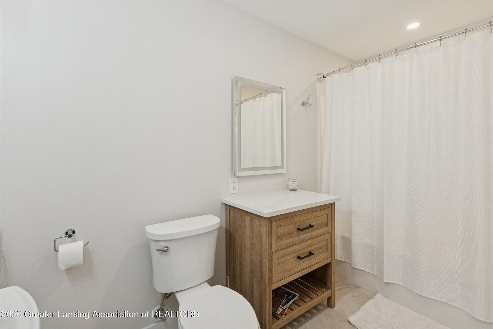 Alanson, Michigan, 49706, United States, 2 Bedrooms Bedrooms, ,2 BathroomsBathrooms,Residential,Active,2007033
