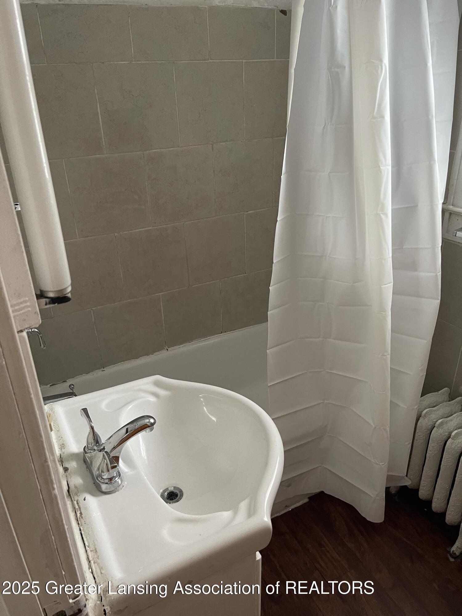 Lansing, Michigan 48933, United States, ,2 BathroomsBathrooms,Residential,Active,228311