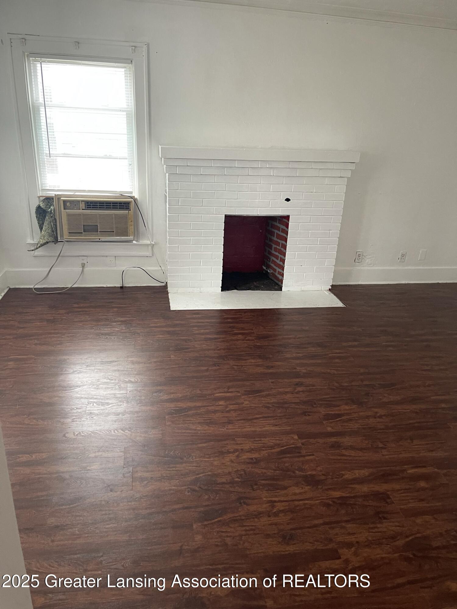 Lansing, Michigan 48933, United States, ,2 BathroomsBathrooms,Residential,Active,228311