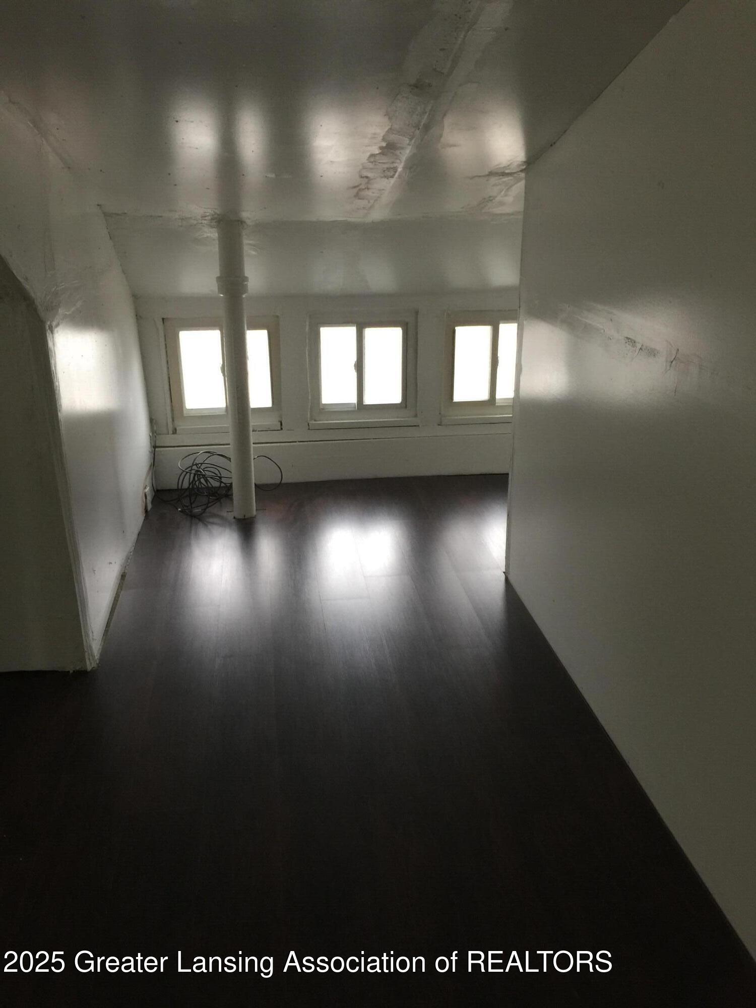 Lansing, Michigan 48933, United States, ,2 BathroomsBathrooms,Residential,Active,228311