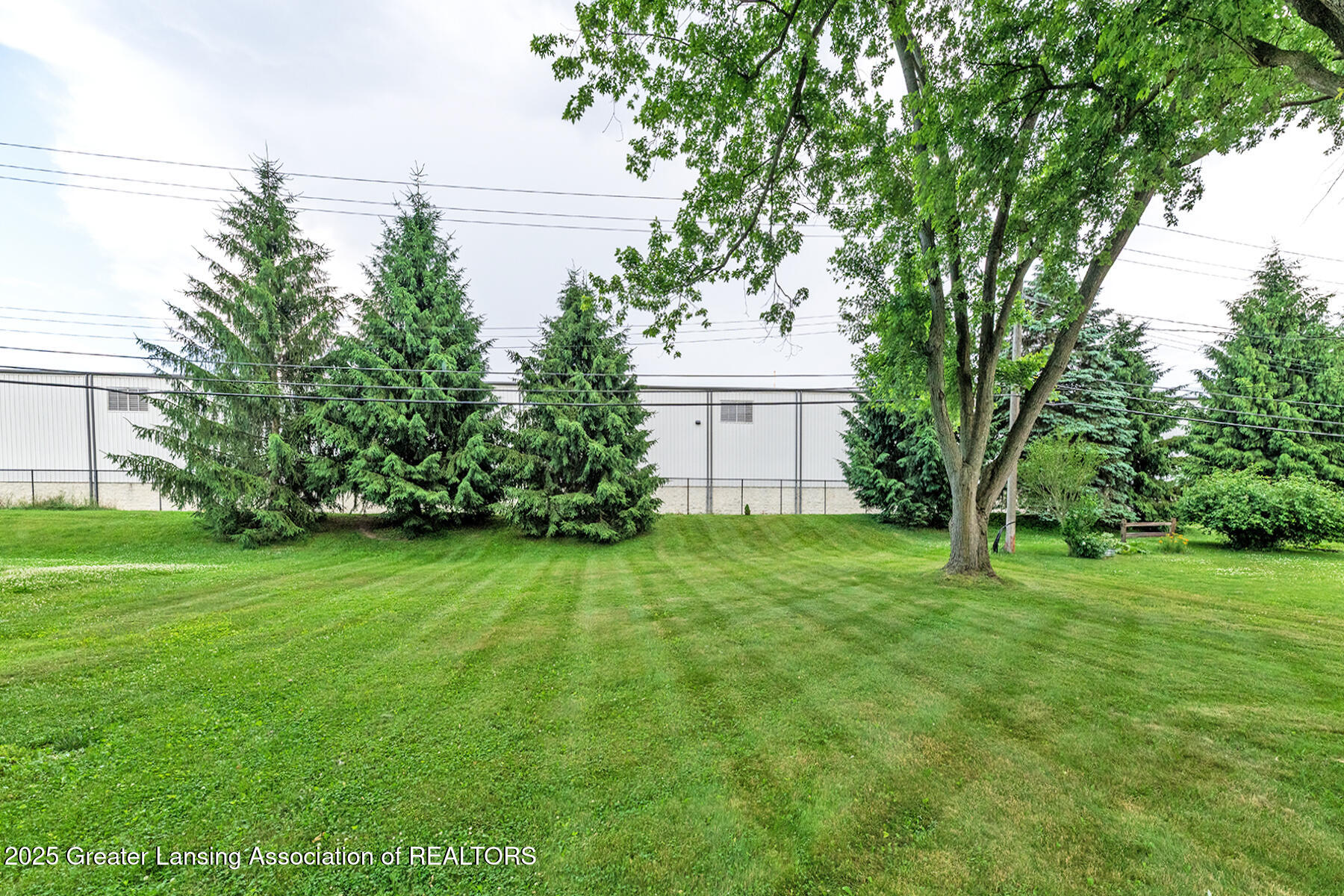 Williamston, Michigan 48895, United States, 2 Bedrooms Bedrooms, ,1 BathroomBathrooms,Residential,Pending,158999