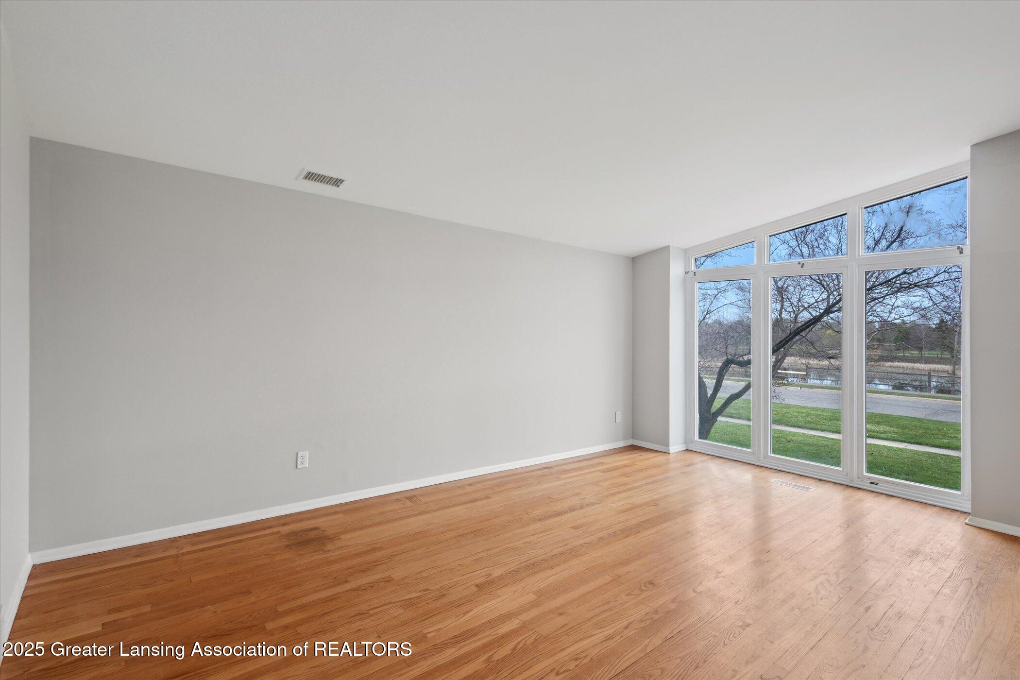 Lansing, Michigan 48912, United States, ,Residential,Active,115825