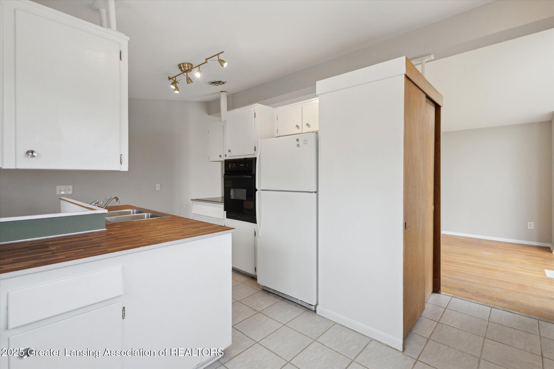 Lansing, Michigan 48912, United States, ,Residential,Active,115825