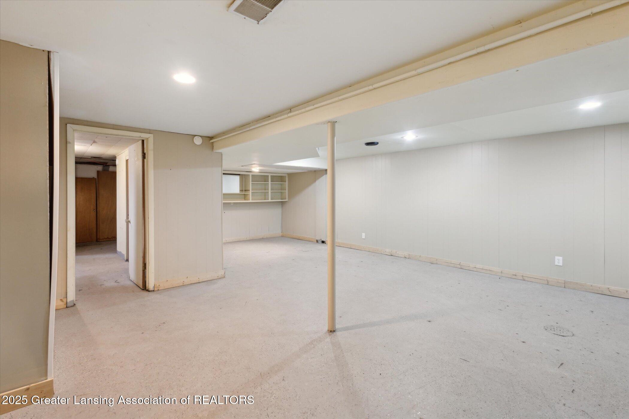 Lansing, Michigan 48912, United States, ,Residential,Active,115825