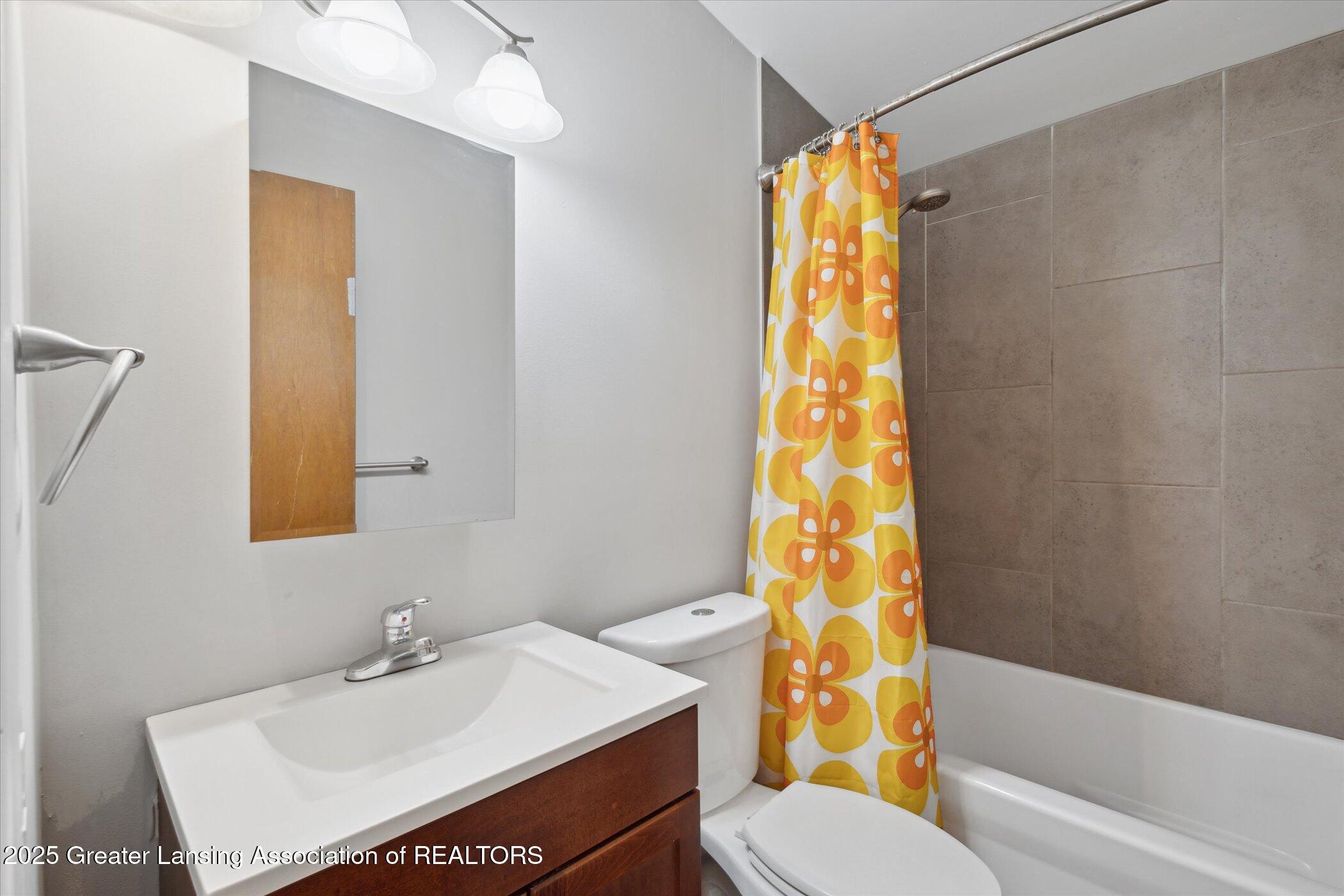 Lansing, Michigan 48912, United States, ,Residential,Active,115825