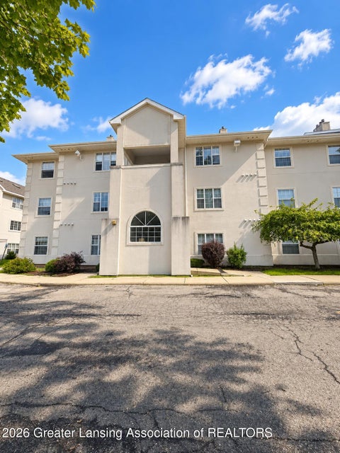 Photo for 268 W Saginaw Street 301