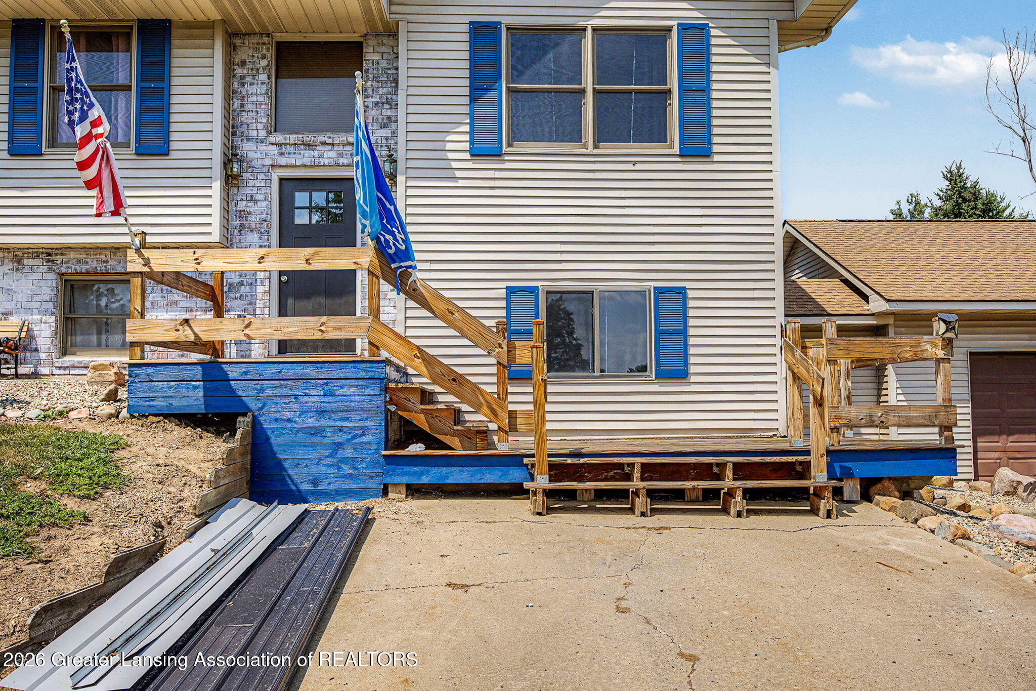 2860 W Vermontville Highway - Photo 4
