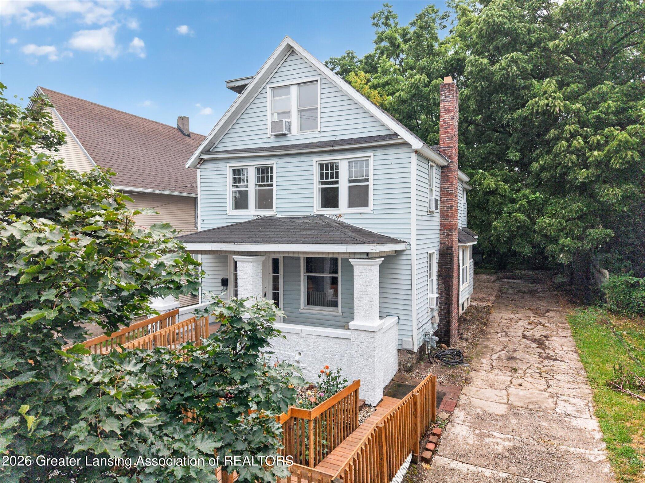 524 S Butler Boulevard - Photo 2