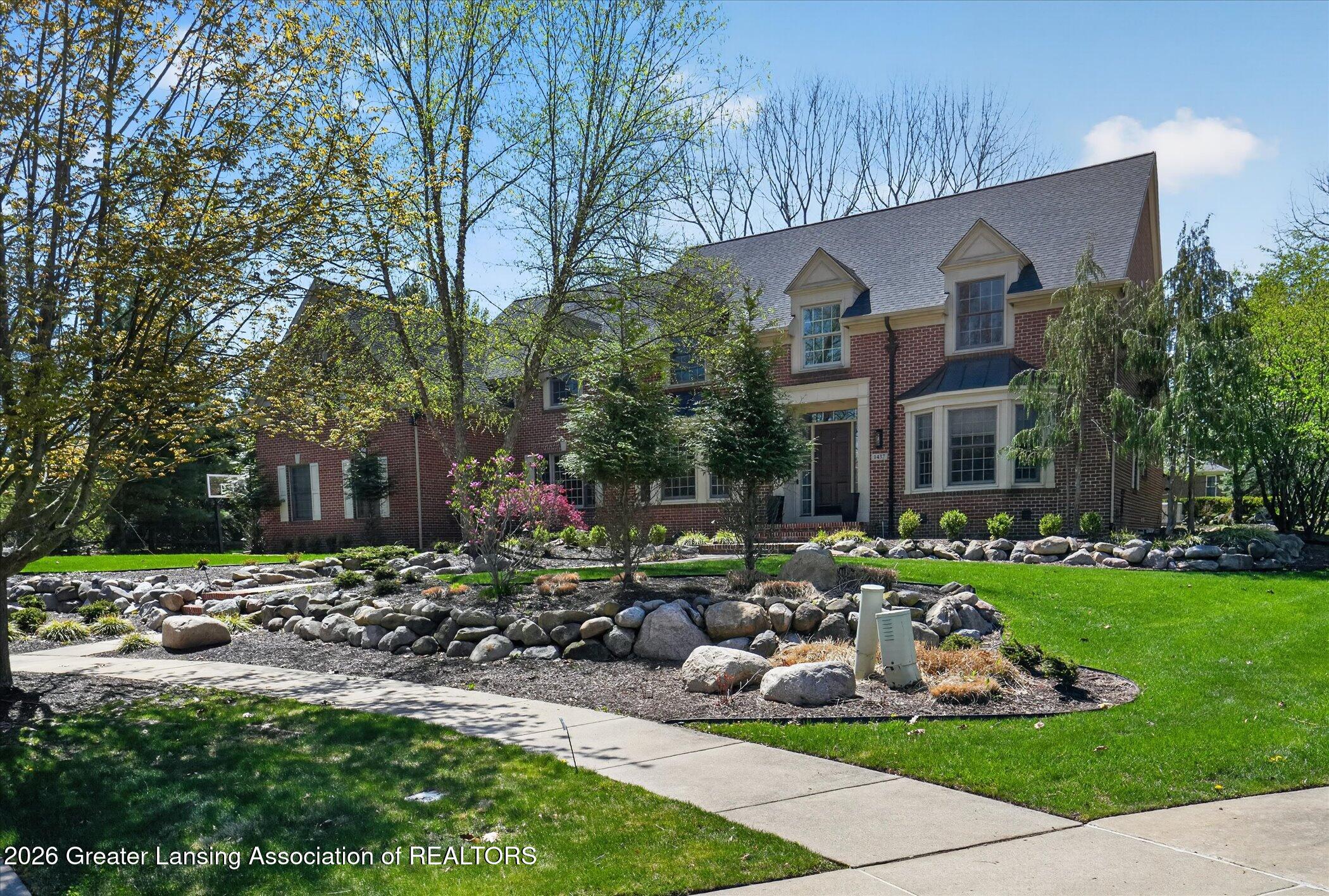 Okemos, Michigan, 48864, United States, 5 Bedrooms Bedrooms, ,6 BathroomsBathrooms,Residential,Active,2041405