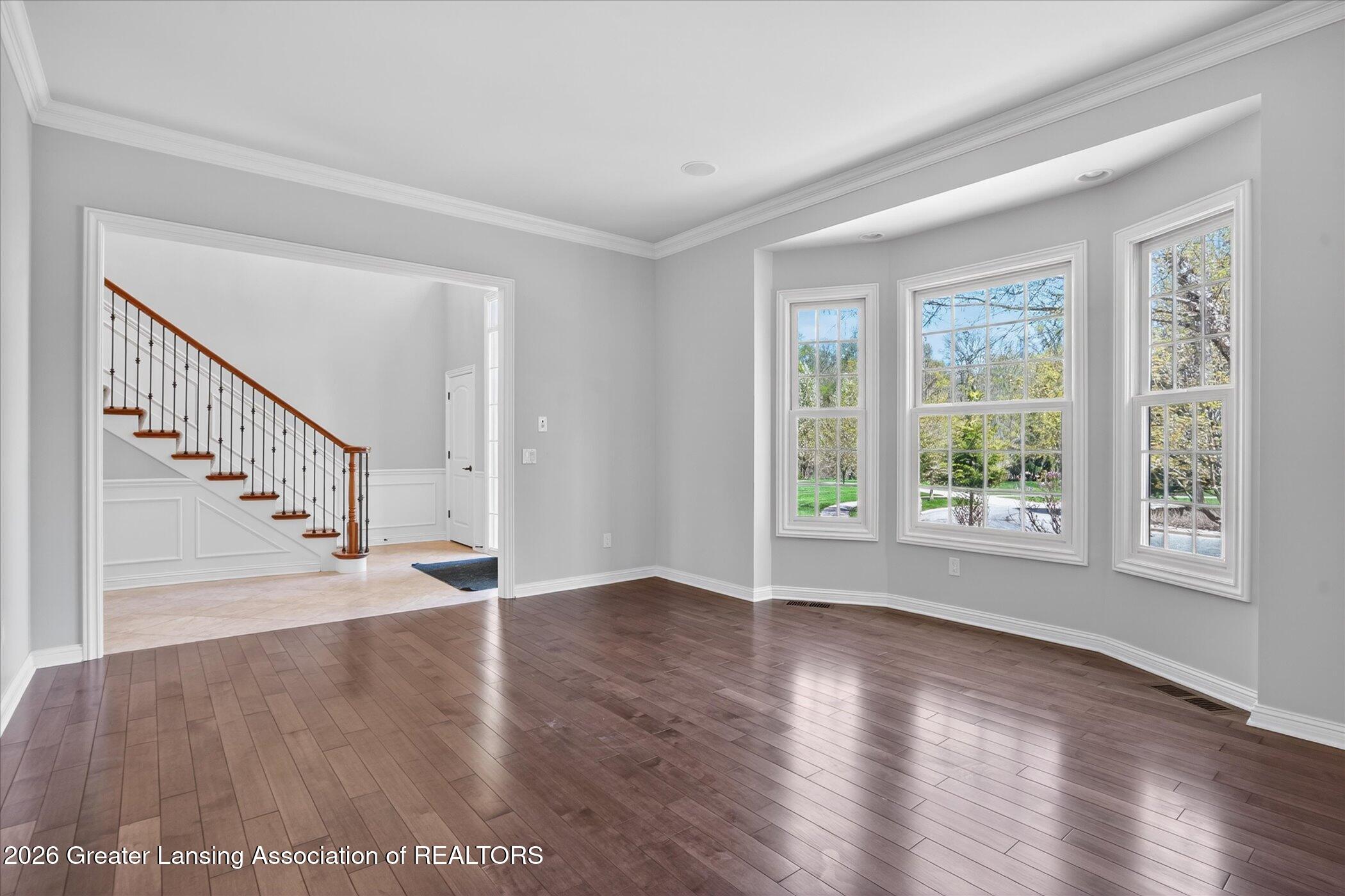 Okemos, Michigan, 48864, United States, 5 Bedrooms Bedrooms, ,6 BathroomsBathrooms,Residential,Active,2041405