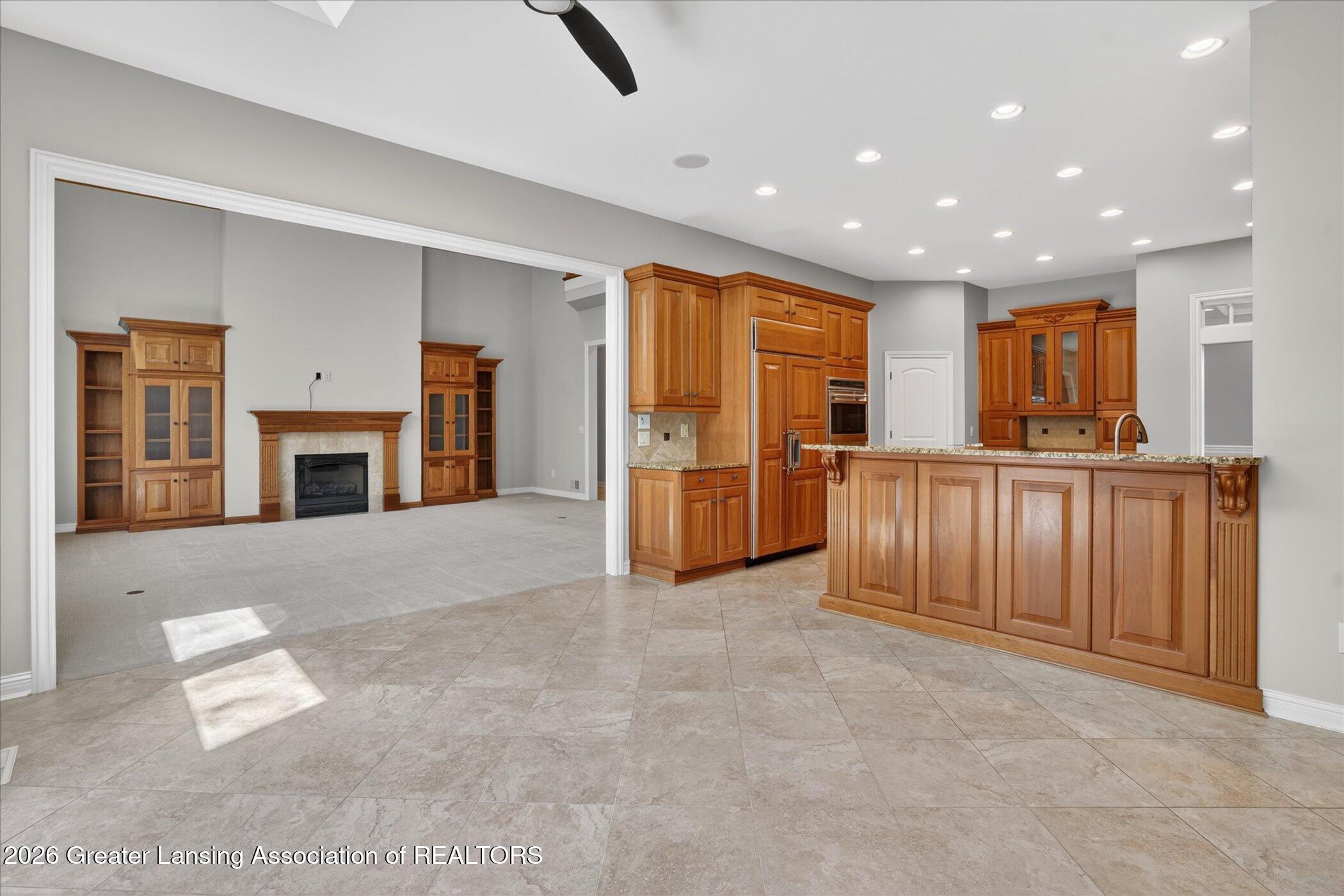 Okemos, Michigan, 48864, United States, 5 Bedrooms Bedrooms, ,6 BathroomsBathrooms,Residential,Active,2041405