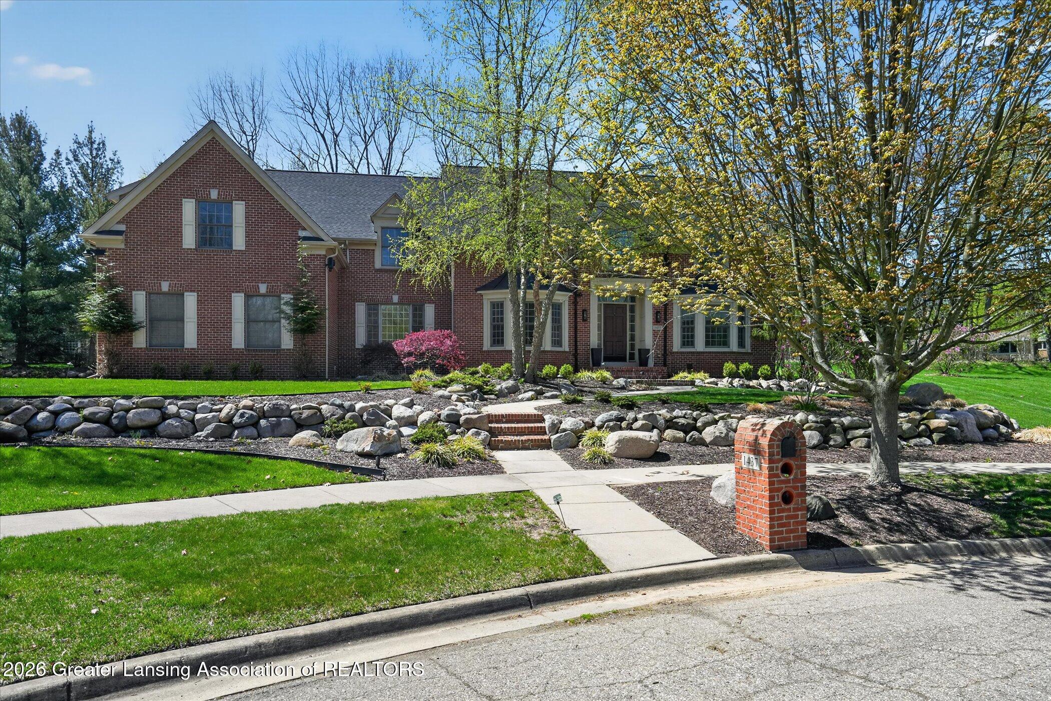 Okemos, Michigan, 48864, United States, 5 Bedrooms Bedrooms, ,6 BathroomsBathrooms,Residential,Active,2041405