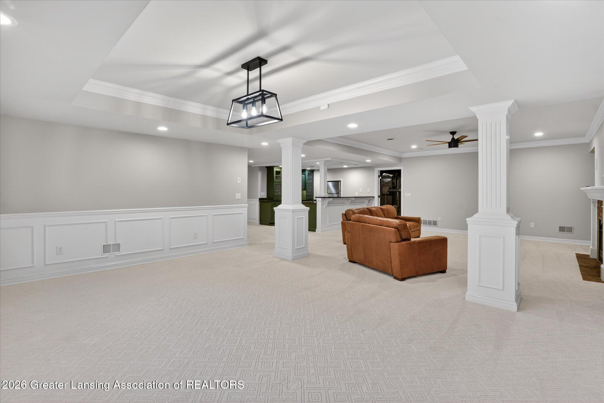Okemos, Michigan, 48864, United States, 5 Bedrooms Bedrooms, ,6 BathroomsBathrooms,Residential,Active,2041405