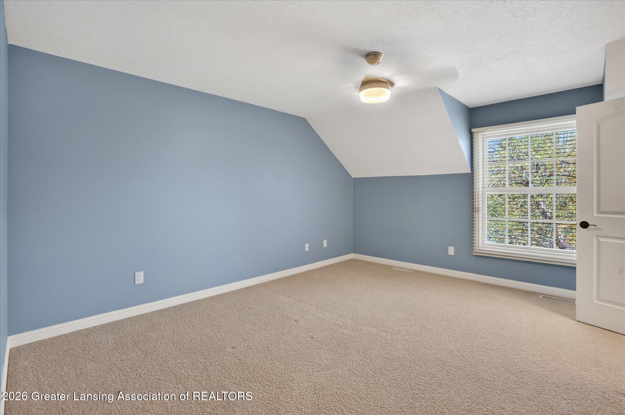 Okemos, Michigan, 48864, United States, 5 Bedrooms Bedrooms, ,6 BathroomsBathrooms,Residential,Active,2041405