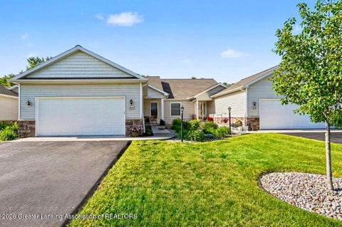 Photo for 4033 Eastbridge Circle Road