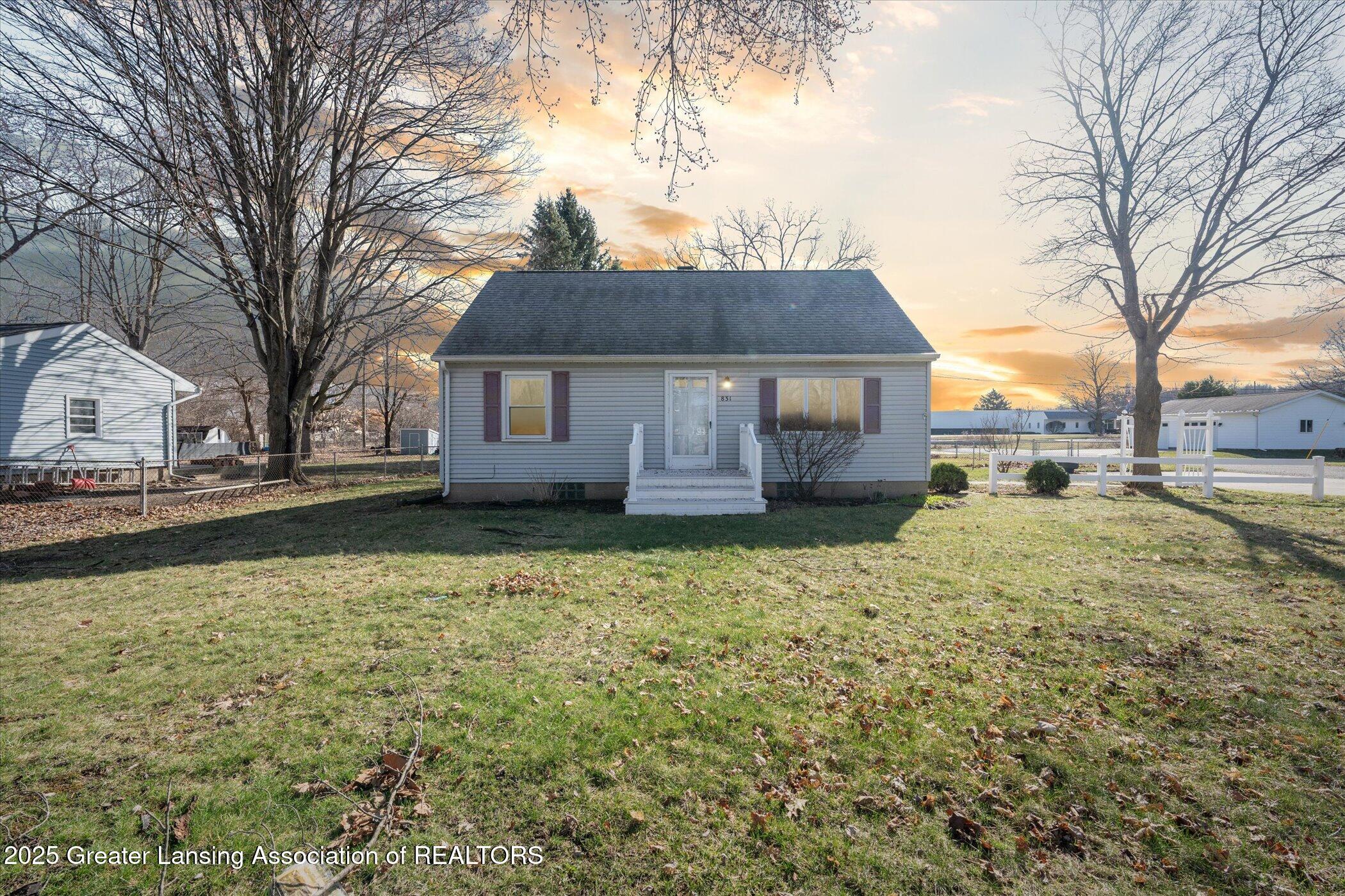 Eaton Rapids, Michigan 48827, United States, 3 Bedrooms Bedrooms, ,2 BathroomsBathrooms,Residential,Active,95404