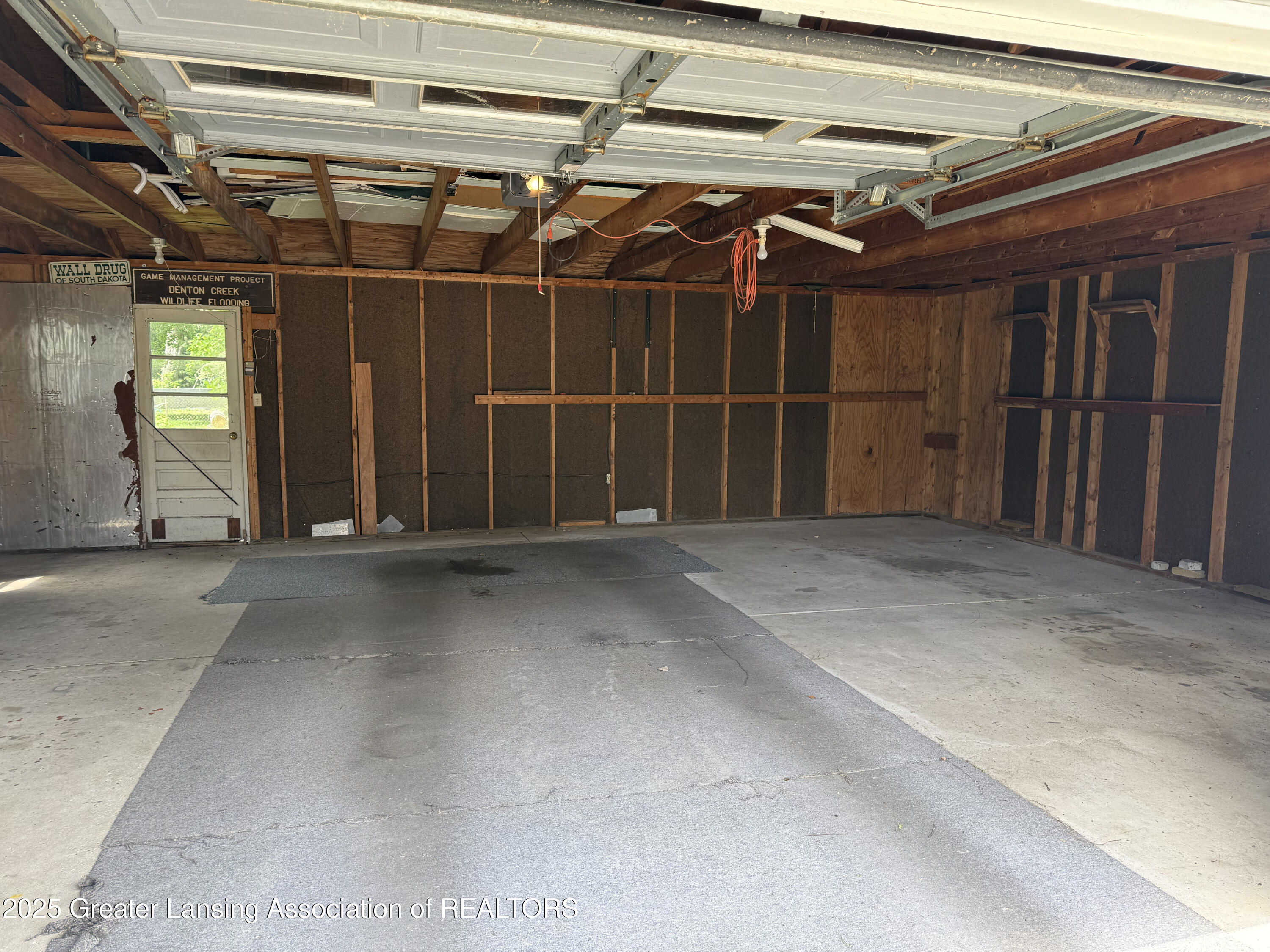 Eaton Rapids, Michigan 48827, United States, 3 Bedrooms Bedrooms, ,2 BathroomsBathrooms,Residential,Active,95404