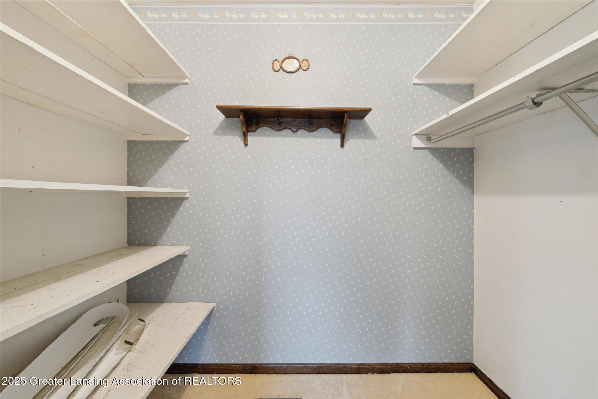 Eaton Rapids, Michigan 48827, United States, 3 Bedrooms Bedrooms, ,2 BathroomsBathrooms,Residential,Active,95404