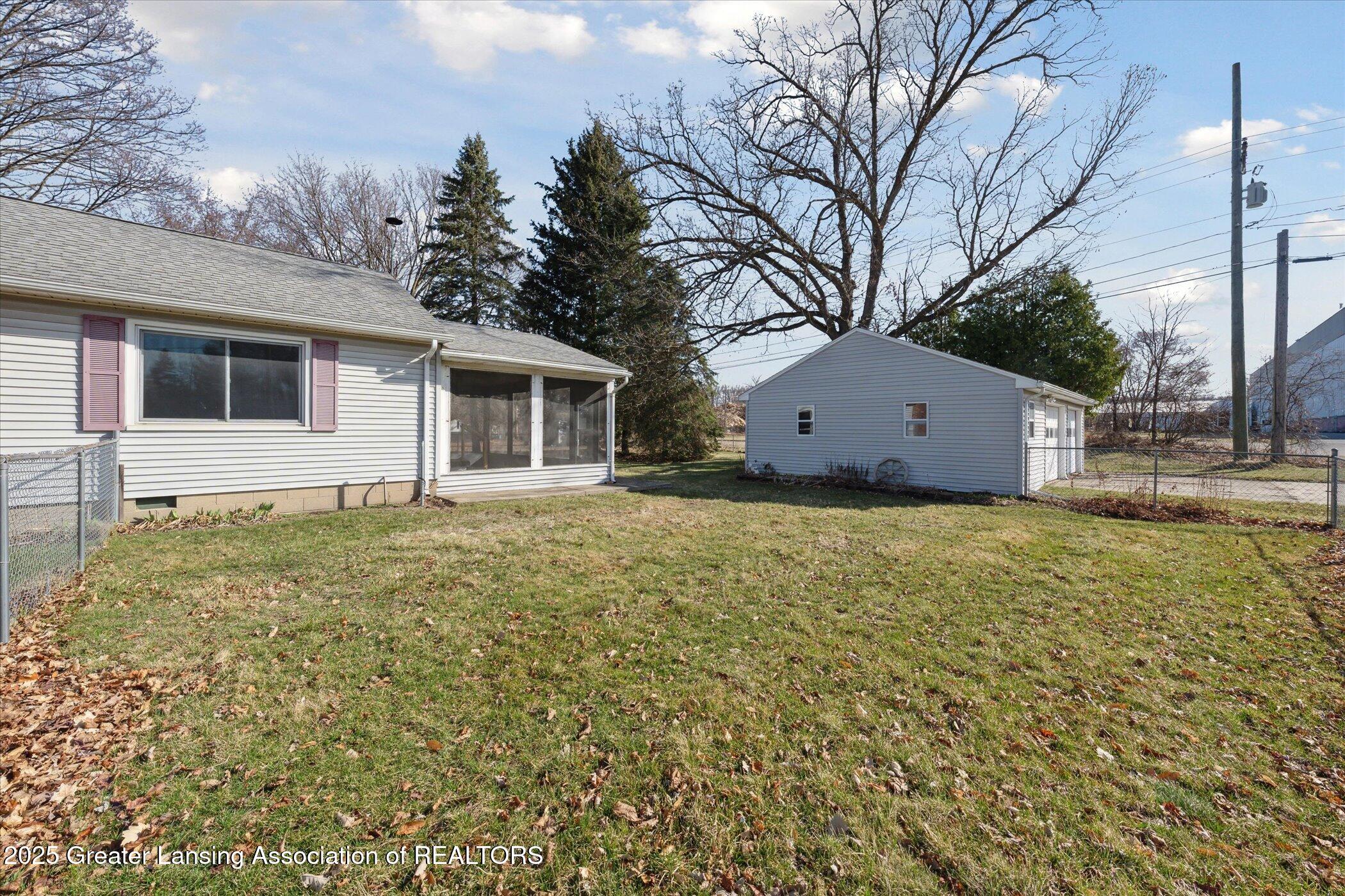 Eaton Rapids, Michigan 48827, United States, 3 Bedrooms Bedrooms, ,2 BathroomsBathrooms,Residential,Active,95404