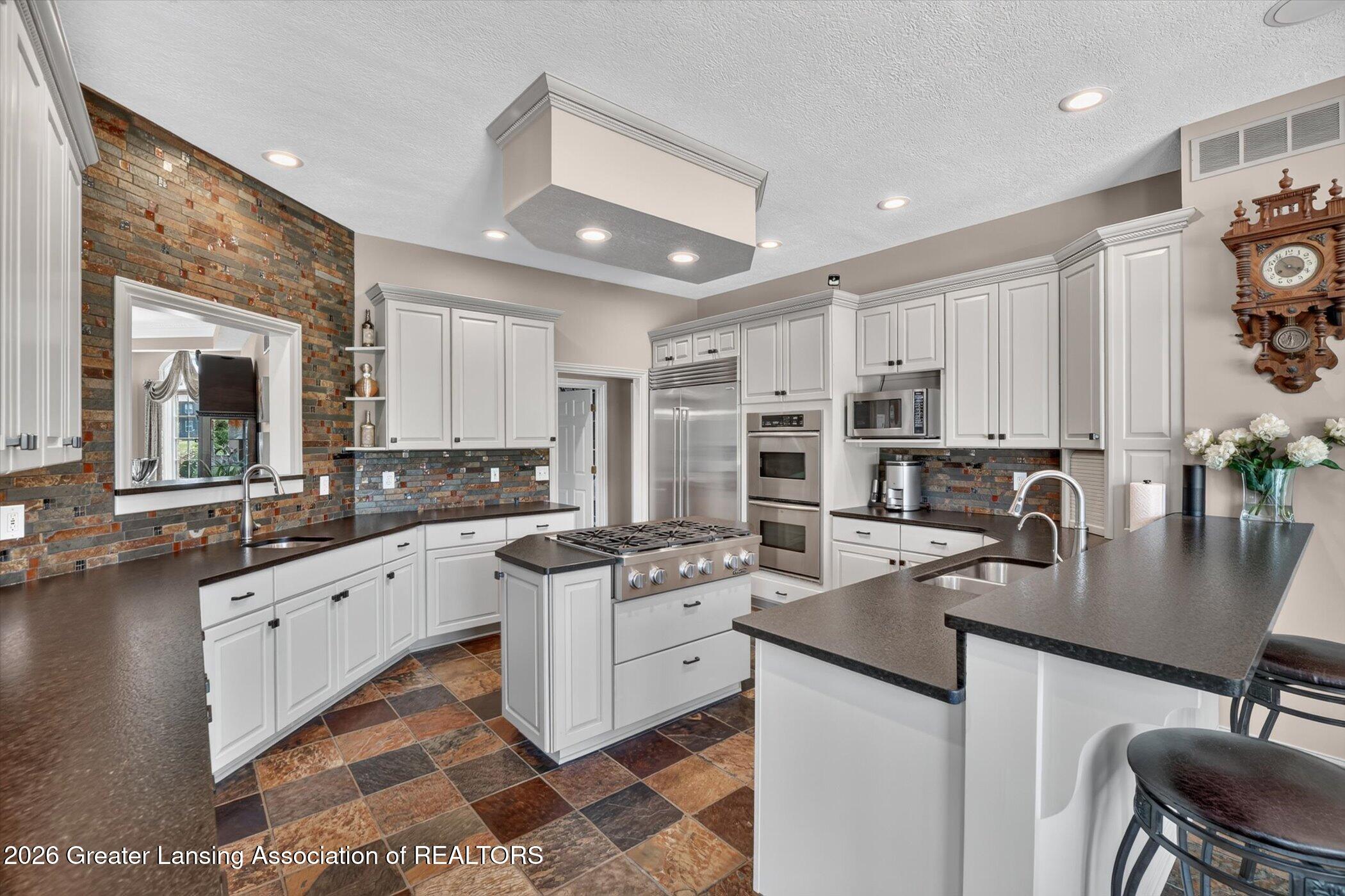 3945 Turnberry Ln, Okemos, MI, 48864, USA, 6 Bedrooms Bedrooms, ,7 BathroomsBathrooms,Residential,Active,3945 Turnberry Ln,296670