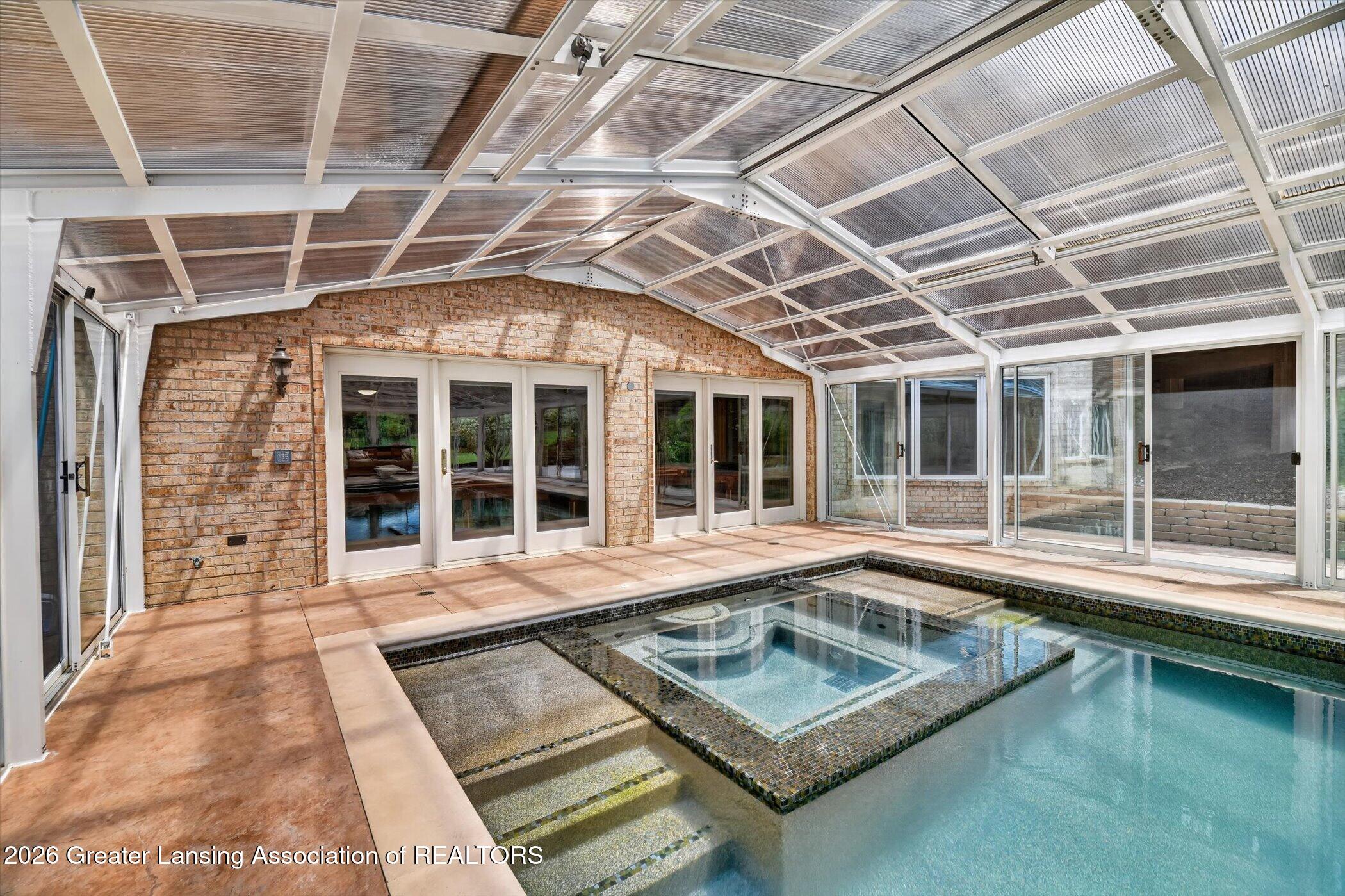 3945 Turnberry Ln, Okemos, MI, 48864, USA, 6 Bedrooms Bedrooms, ,7 BathroomsBathrooms,Residential,Active,3945 Turnberry Ln,296670