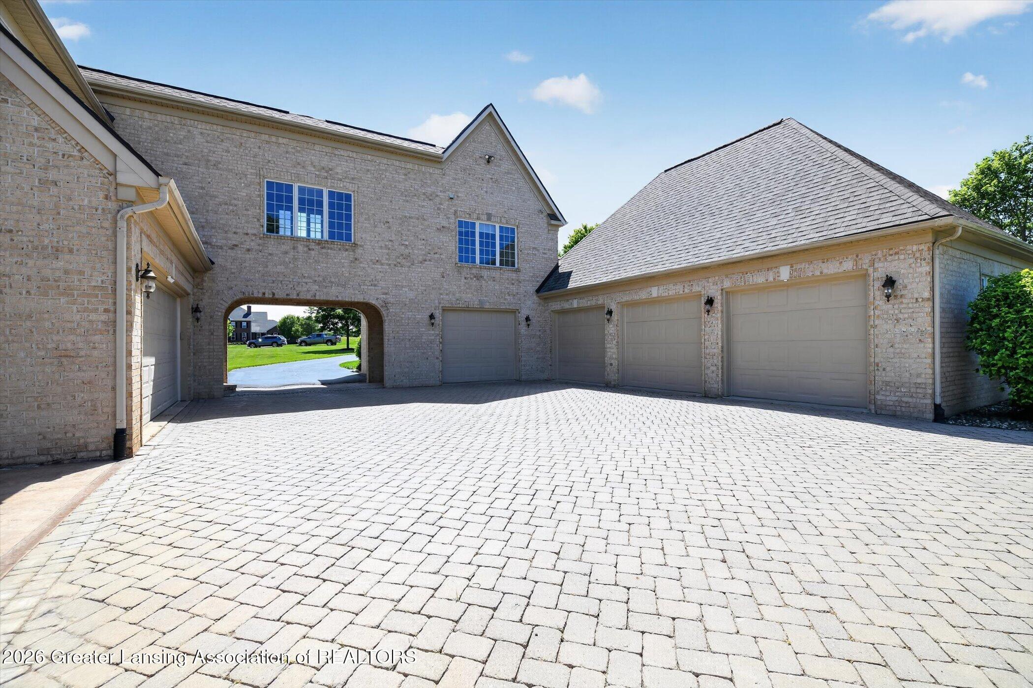 3945 Turnberry Ln, Okemos, MI, 48864, USA, 6 Bedrooms Bedrooms, ,7 BathroomsBathrooms,Residential,Active,3945 Turnberry Ln,296670