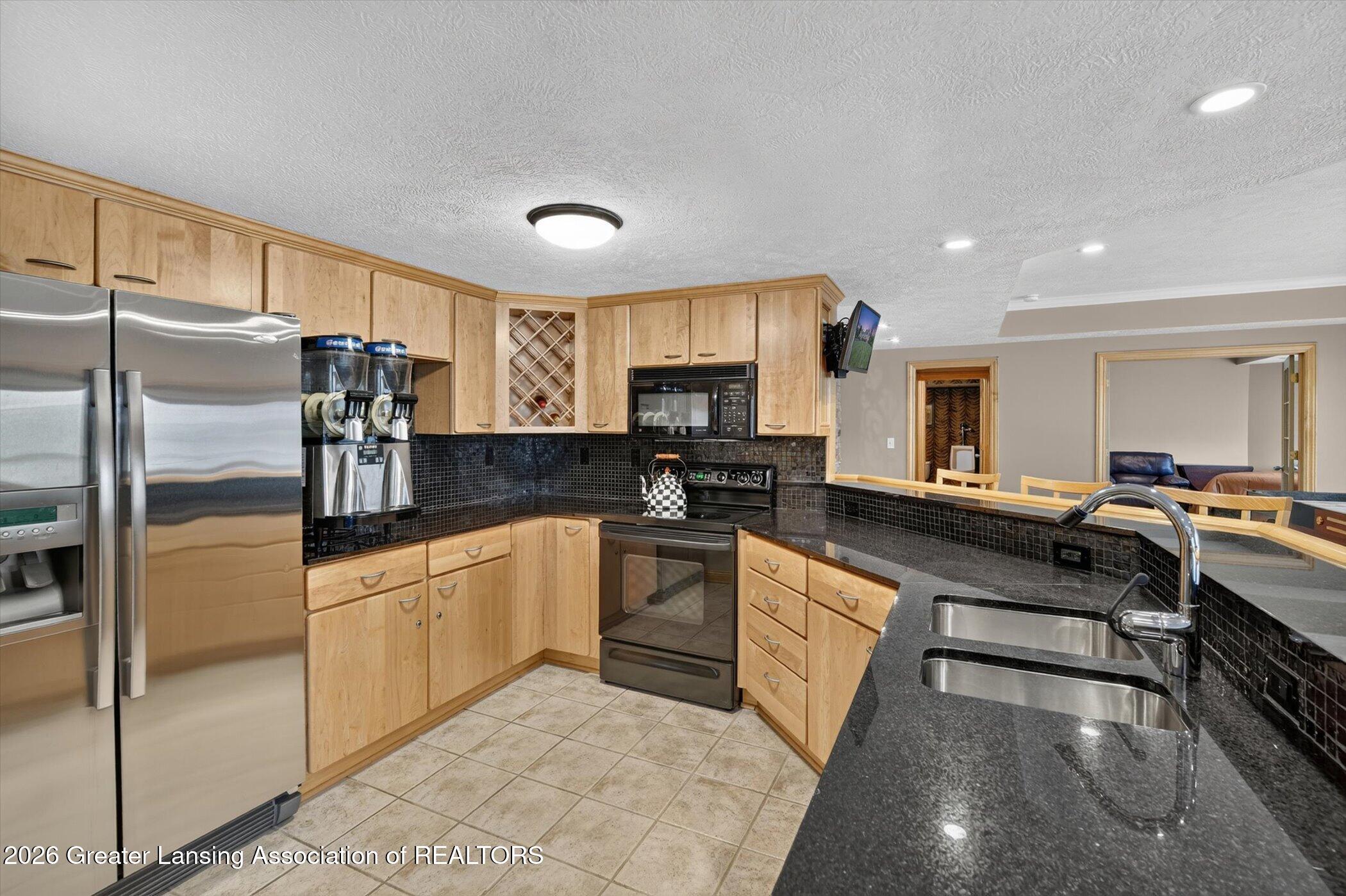 3945 Turnberry Ln, Okemos, MI, 48864, USA, 6 Bedrooms Bedrooms, ,7 BathroomsBathrooms,Residential,Active,3945 Turnberry Ln,296670