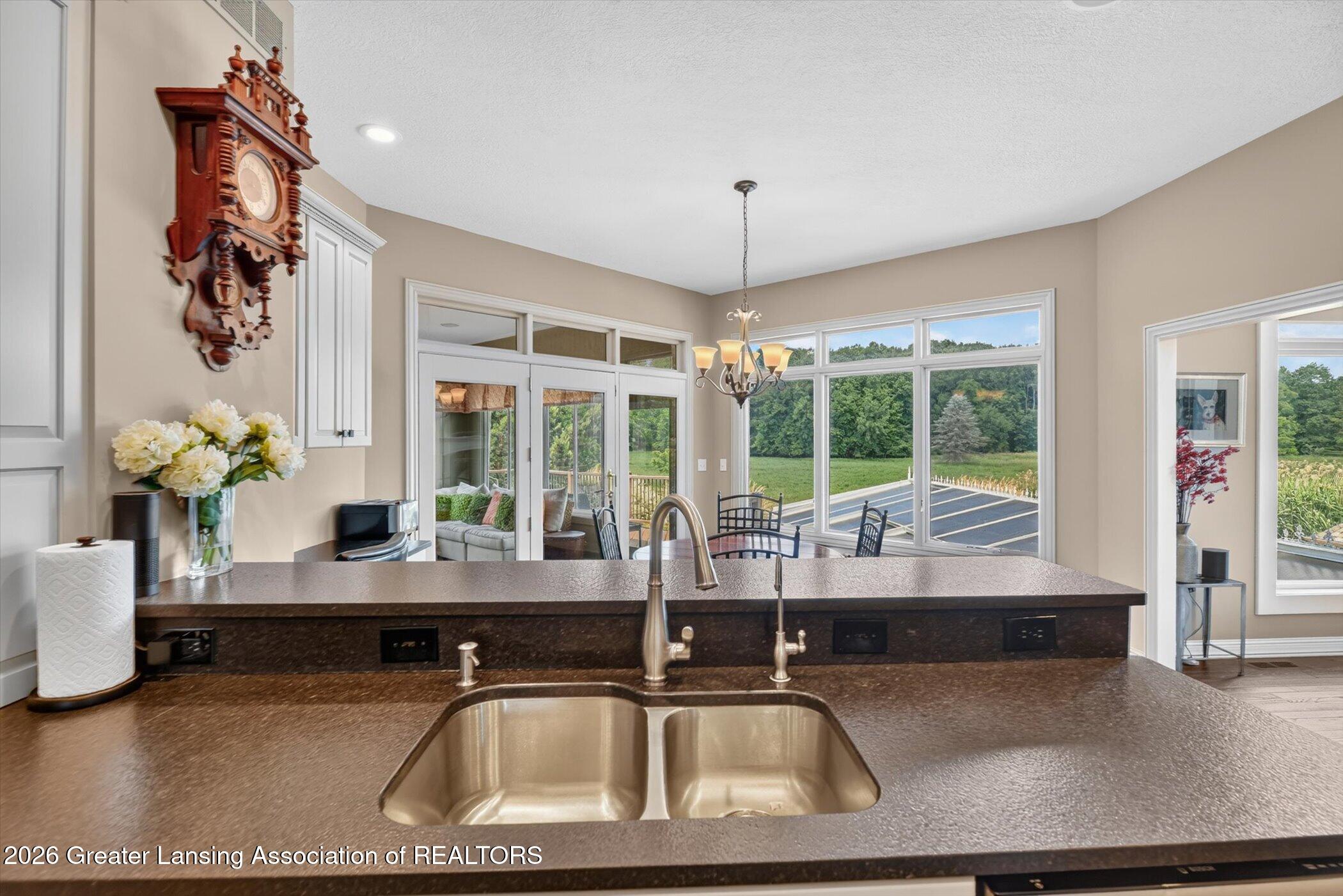 3945 Turnberry Ln, Okemos, MI, 48864, USA, 6 Bedrooms Bedrooms, ,7 BathroomsBathrooms,Residential,Active,3945 Turnberry Ln,296670