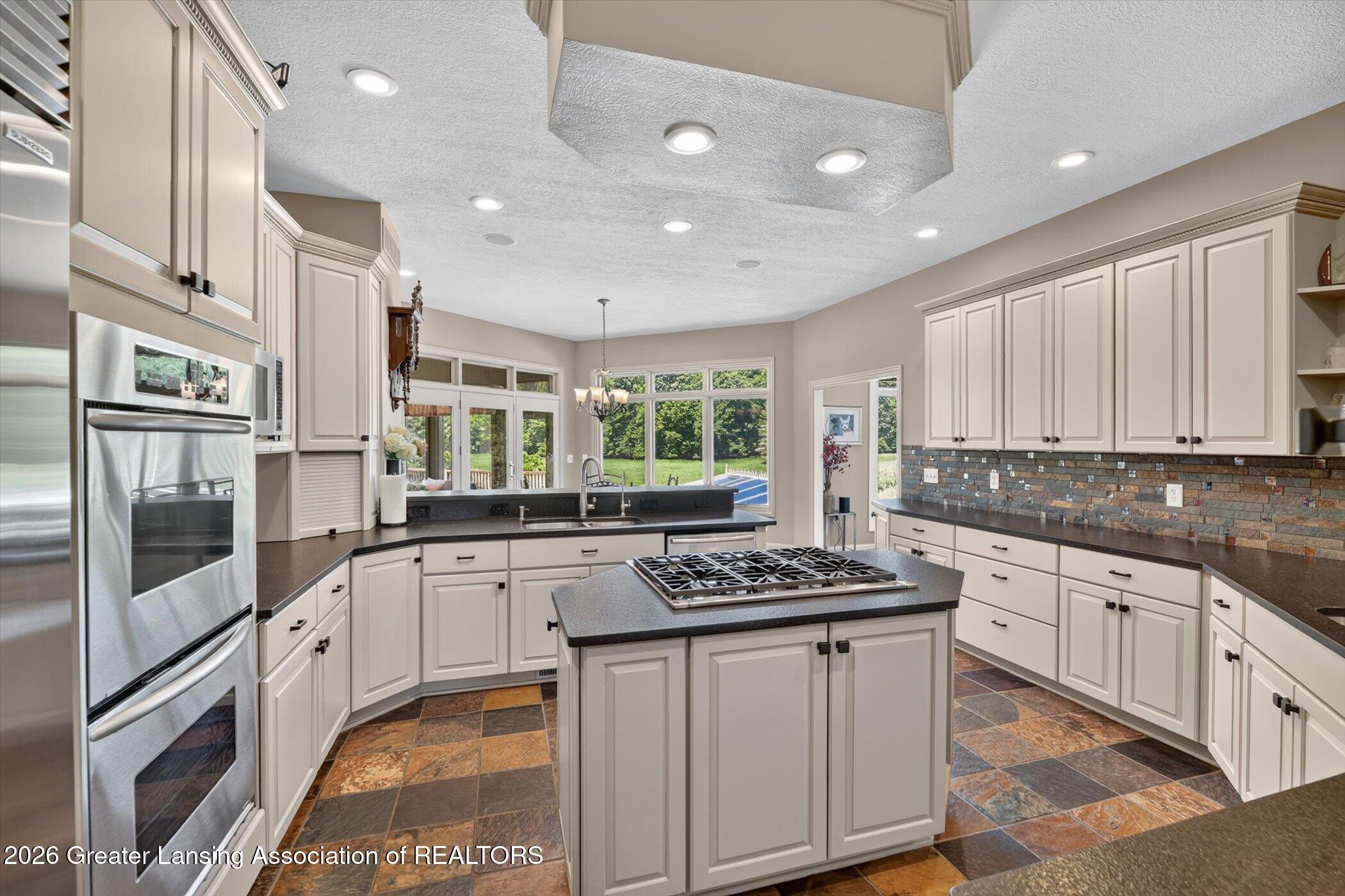 3945 Turnberry Ln, Okemos, MI, 48864, USA, 6 Bedrooms Bedrooms, ,7 BathroomsBathrooms,Residential,Active,3945 Turnberry Ln,296670