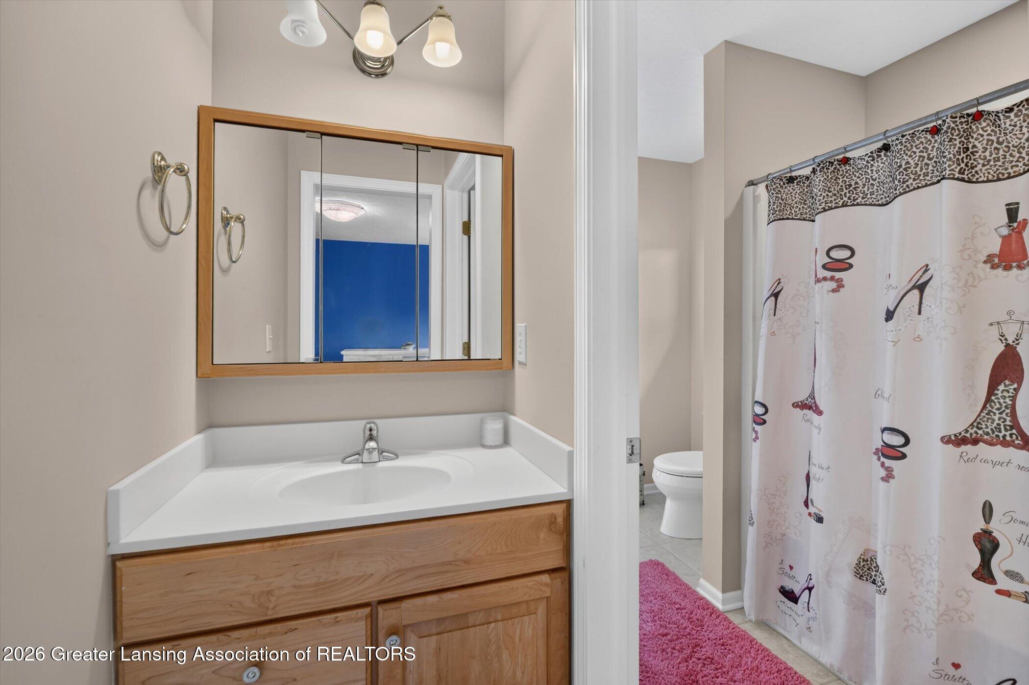 3945 Turnberry Ln, Okemos, MI, 48864, USA, 6 Bedrooms Bedrooms, ,7 BathroomsBathrooms,Residential,Active,3945 Turnberry Ln,296670