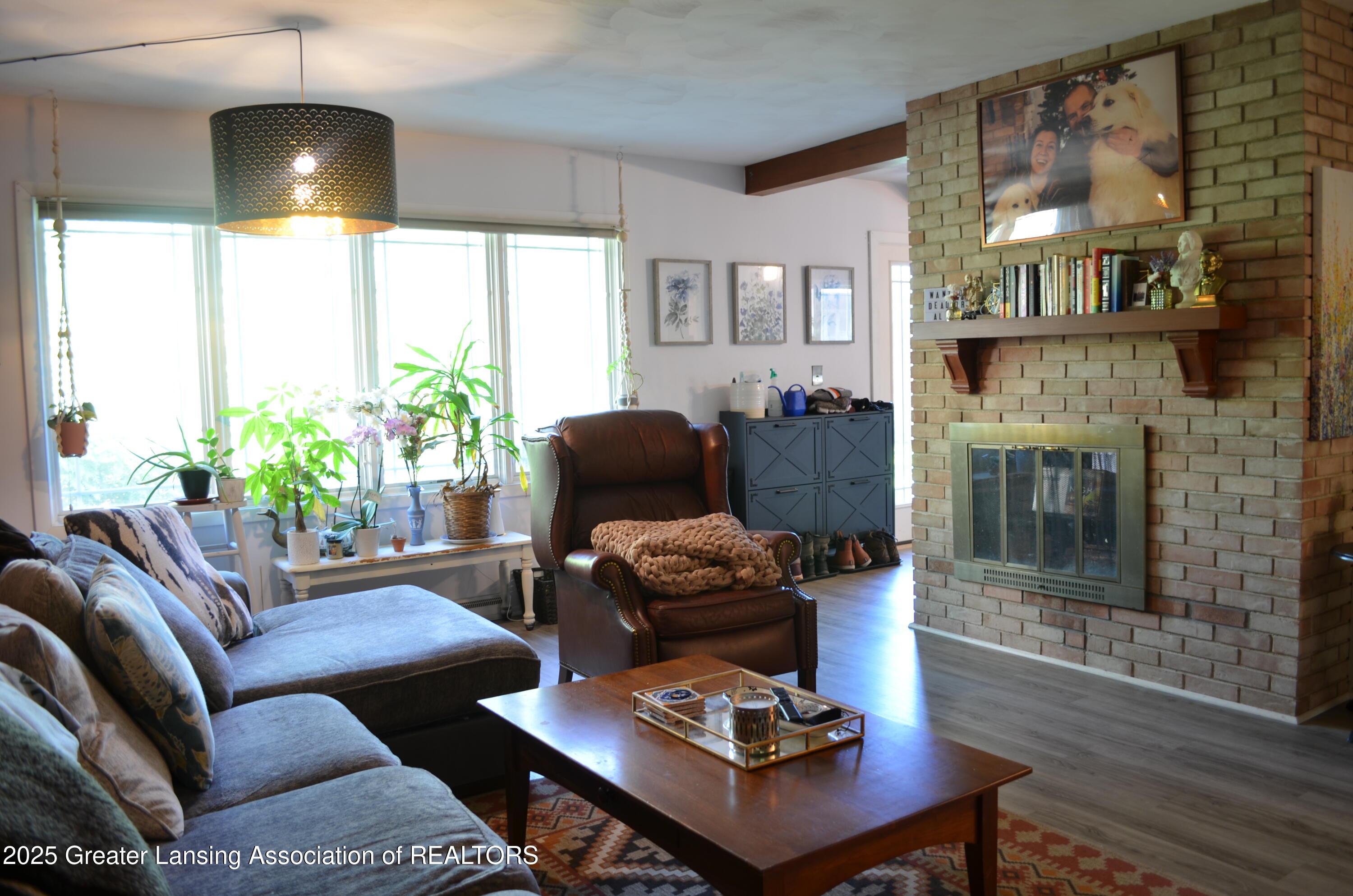 East Lansing, Michigan 48823, United States, 3 Bedrooms Bedrooms, ,2 BathroomsBathrooms,Residential,Pending,111960