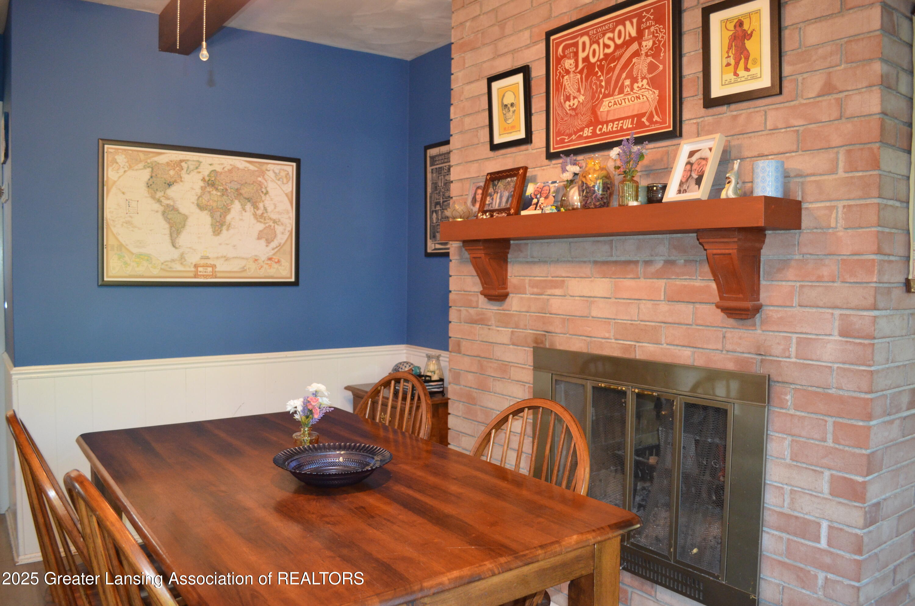 East Lansing, Michigan 48823, United States, 3 Bedrooms Bedrooms, ,2 BathroomsBathrooms,Residential,Pending,111960