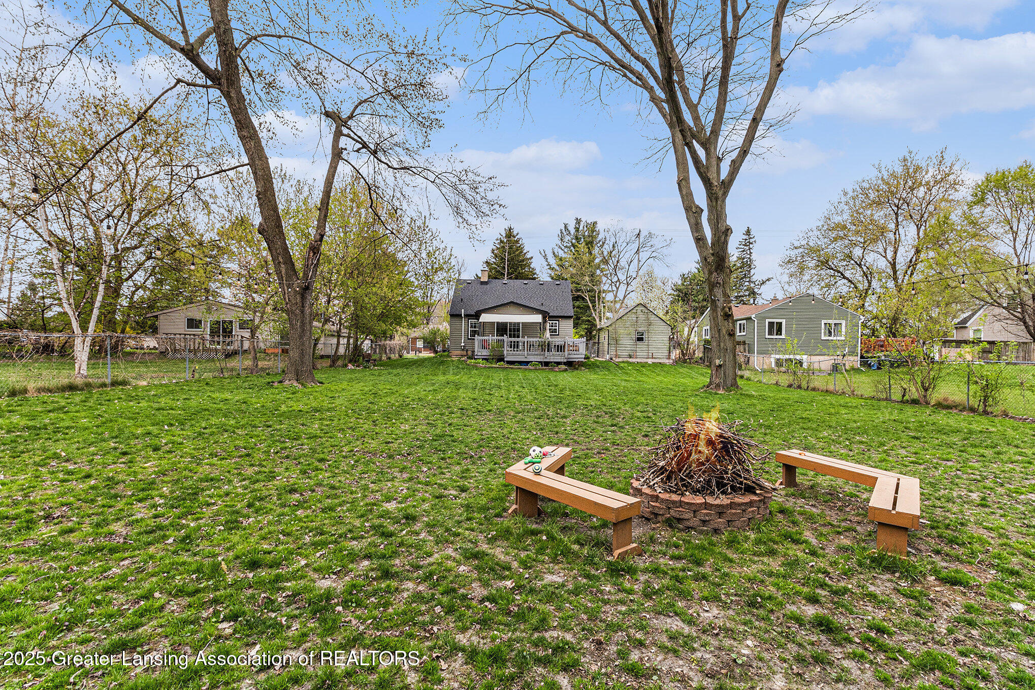 East Lansing, Michigan 48823, United States, 3 Bedrooms Bedrooms, ,1 BathroomBathrooms,Residential,Active,118220