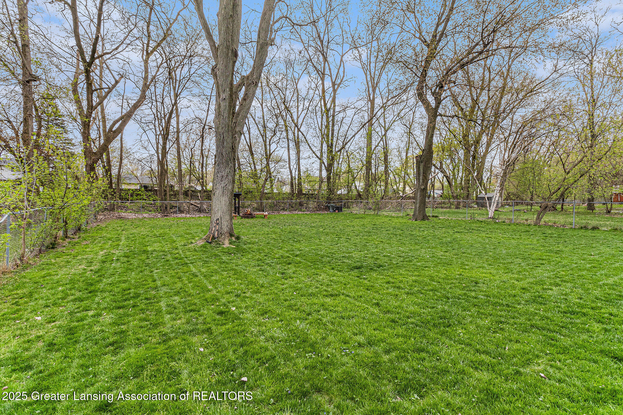 East Lansing, Michigan 48823, United States, 3 Bedrooms Bedrooms, ,1 BathroomBathrooms,Residential,Active,118220