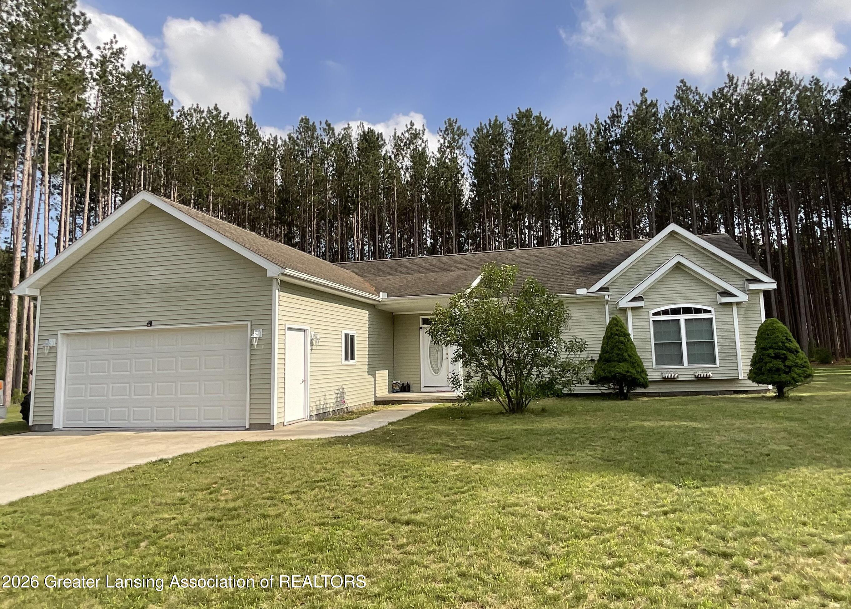 Photo 1 of 45 — 6827 Curtis Road, Hale, MI 48739