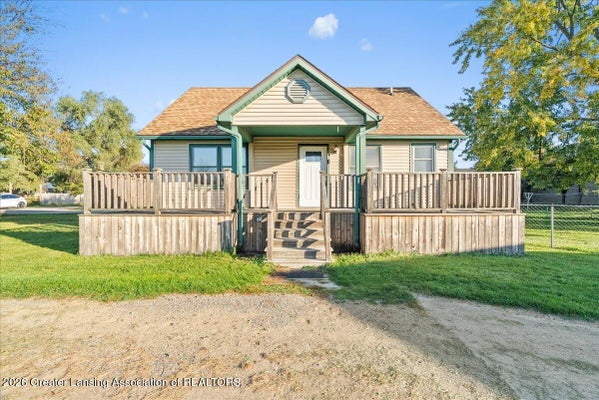 1204 N CLINTON AVE, SAINT JOHNS, MI 48879 - Image ba88f8dc82fd2bb9b3204bcfcb83d013/2336271104