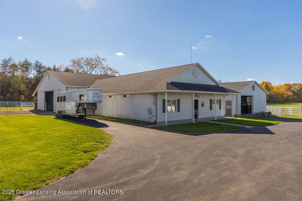 Okemos, Michigan, 48864, United States, 4 Bedrooms Bedrooms, ,5 BathroomsBathrooms,Residential,Active,2052074