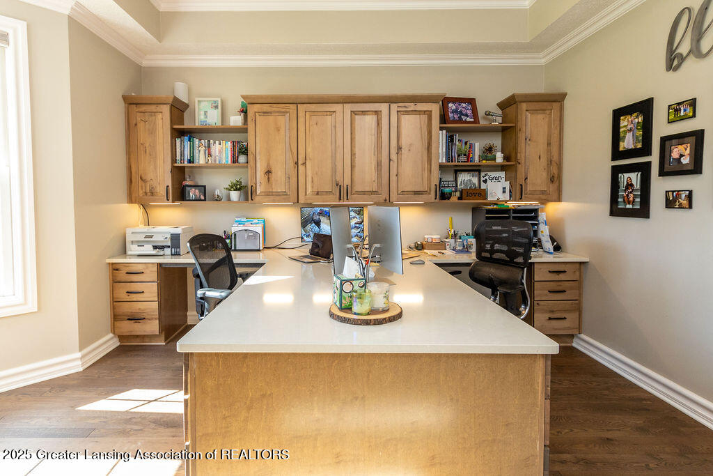 Okemos, Michigan, 48864, United States, 4 Bedrooms Bedrooms, ,5 BathroomsBathrooms,Residential,Active,2052074