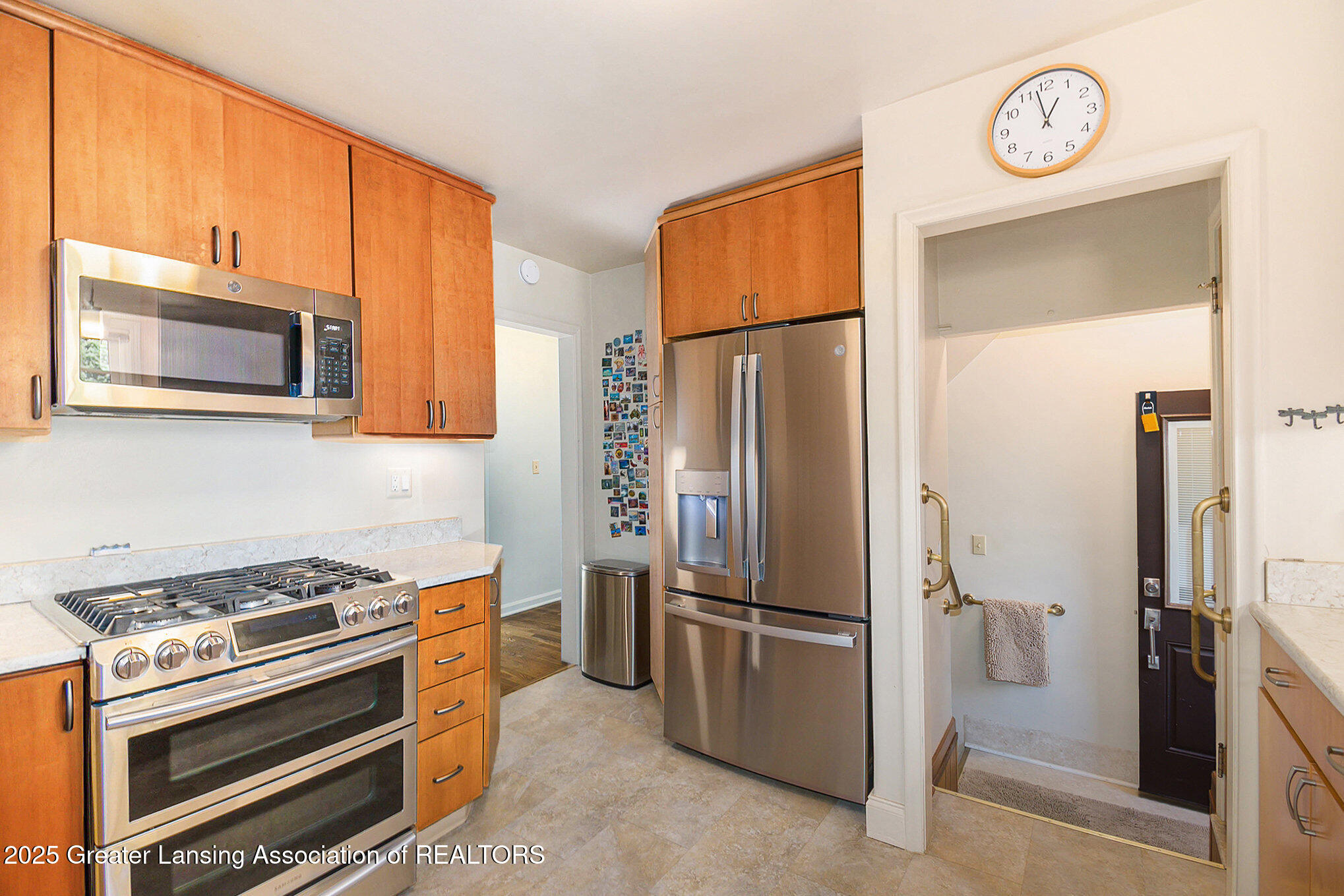 East Lansing, Michigan 48823, United States, 3 Bedrooms Bedrooms, ,3 BathroomsBathrooms,Residential,Coming Soon,235090