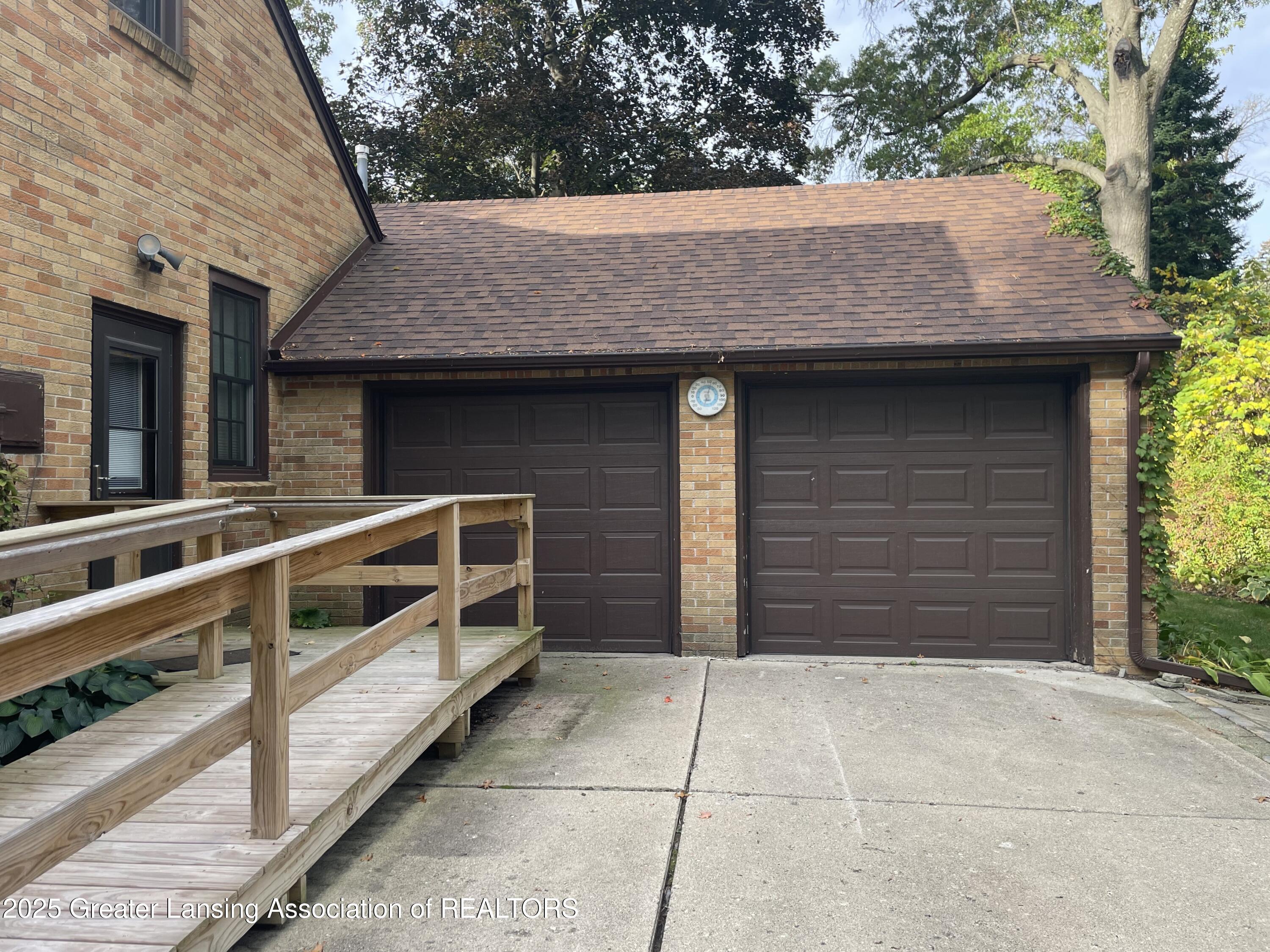 East Lansing, Michigan 48823, United States, 3 Bedrooms Bedrooms, ,3 BathroomsBathrooms,Residential,Coming Soon,235090