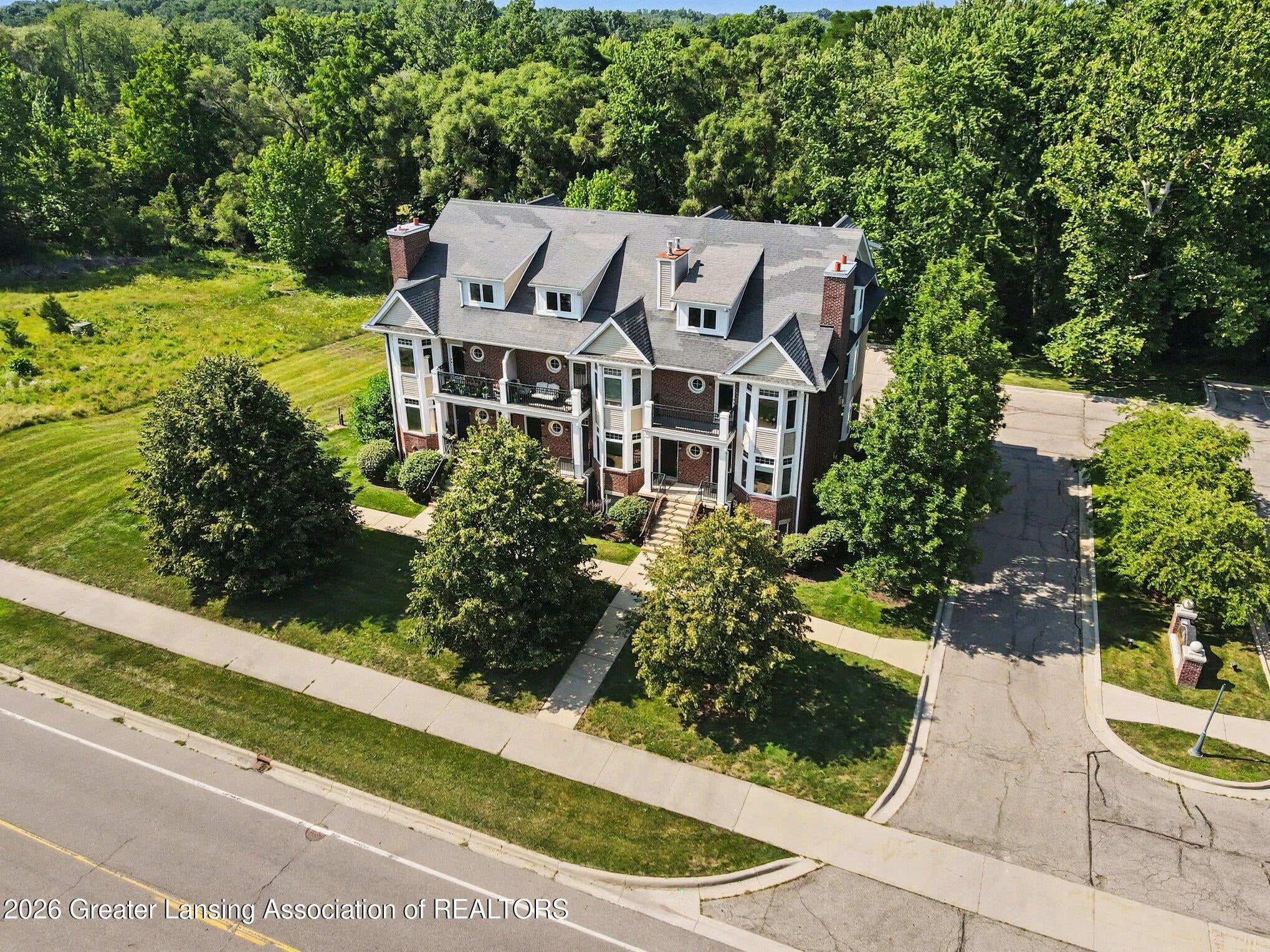 2058 Central Park Drive