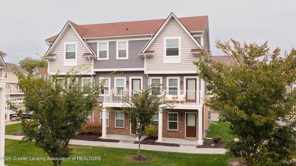 208 KATIE LN APT 48, BRIGHTON, MI 48116 - Image c5d30860ccafef8f07450dcb377f3a4d/4202201291